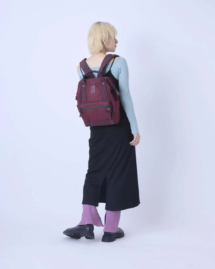 口金リュック コーデ