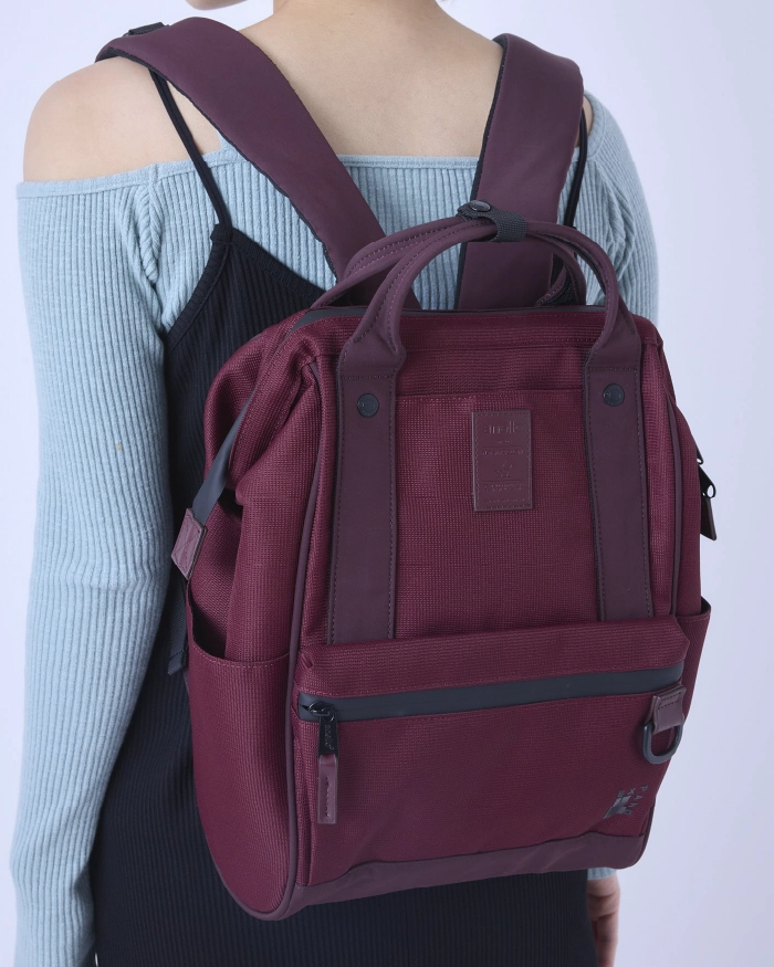 口金リュック コーデ