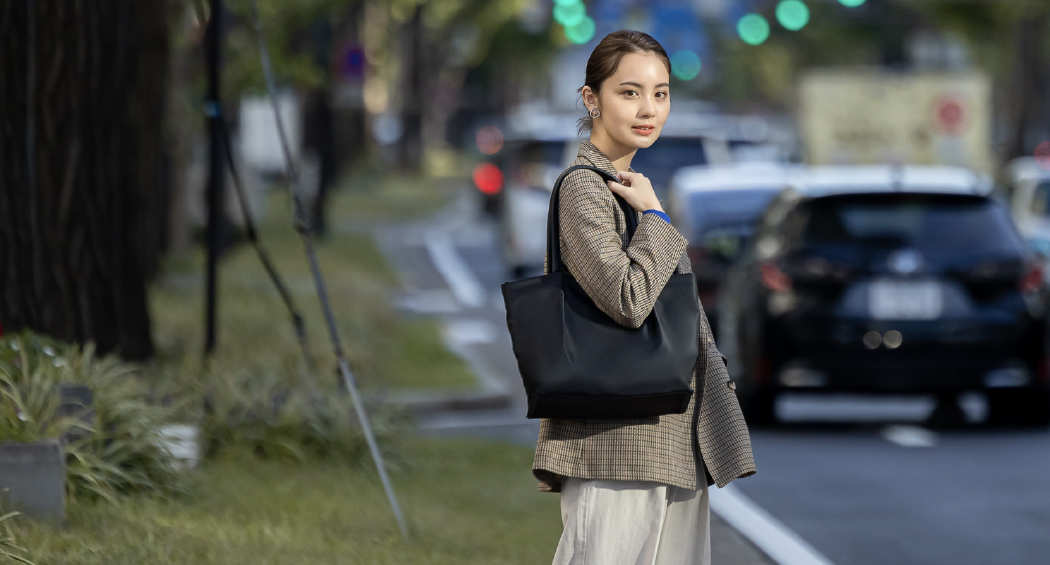 トートバッグコーデ