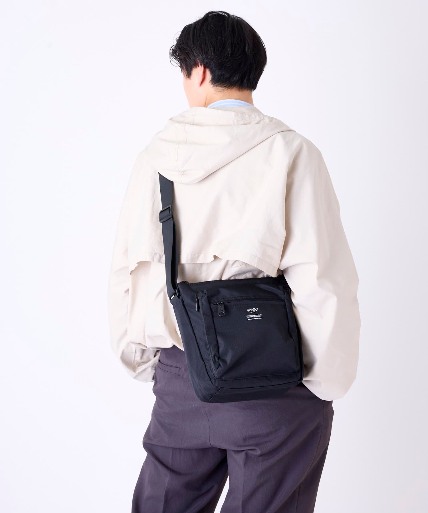商品詳細 - 縦型ショルダーバッグ/TRACK | アネロ 公式通販