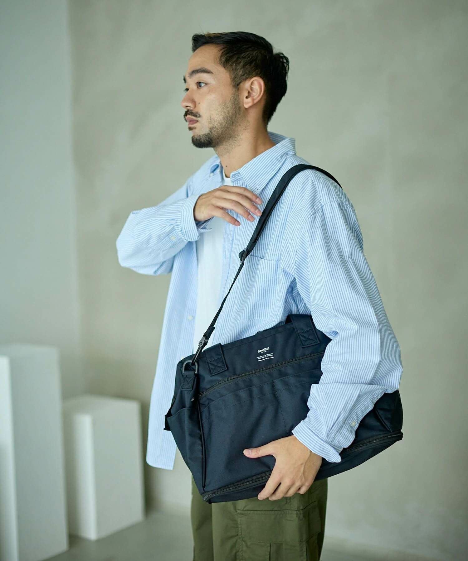 商品詳細 - 【大容量】2WAY拡張ボストンバッグ/TRACK | アネロ 公式通販