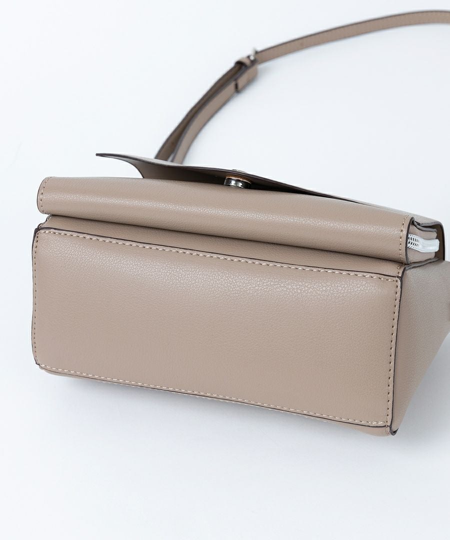 Legato Largo ショルダーバッグ 軽量 財布機能 mini かるいかばん LG-P0113