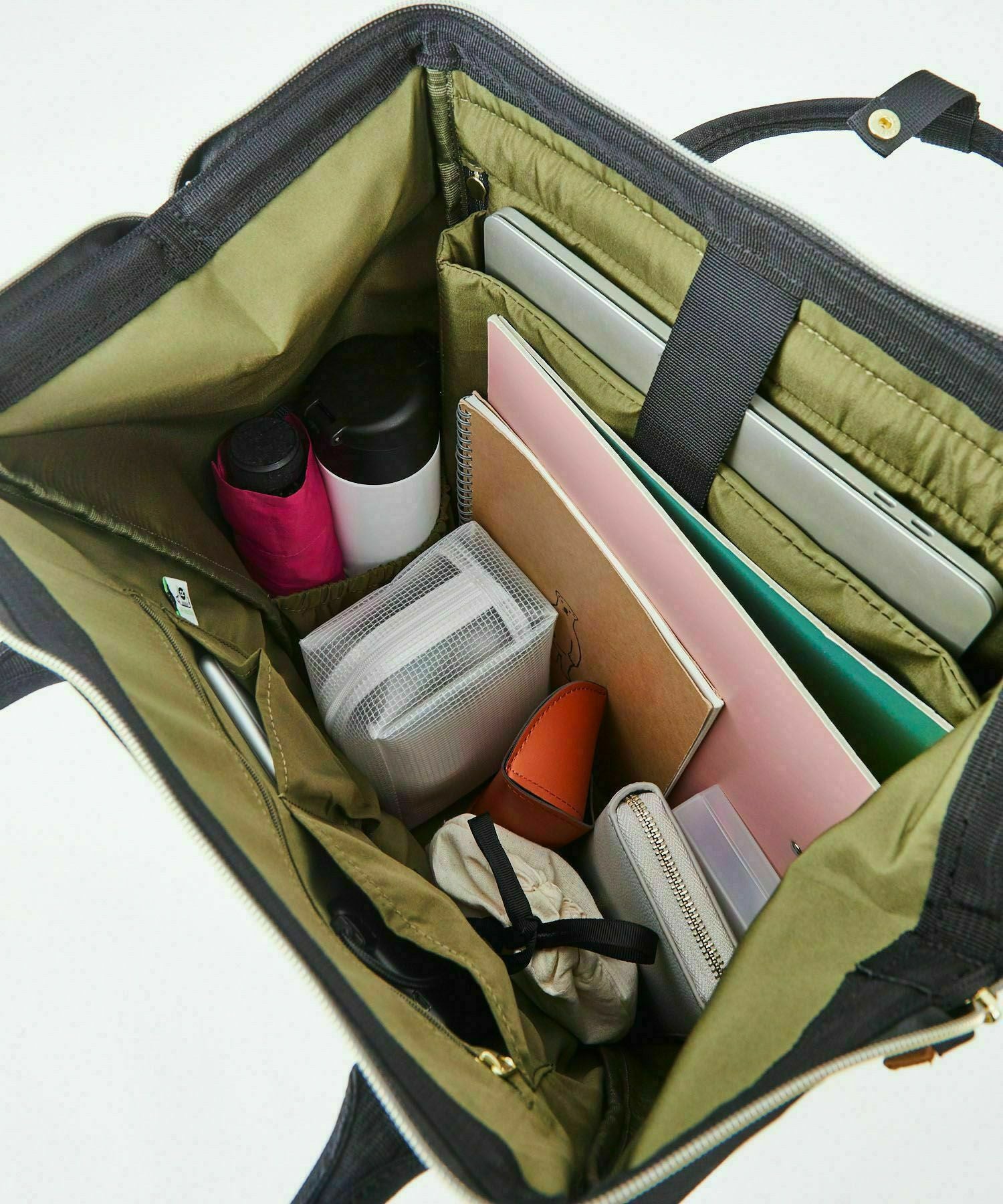 anello リュック バックパック 口金 撥水 多収納 PC収納 ﾘﾌﾟﾘｰﾌﾞ A4 CROSS BOTTLE ATB2521R