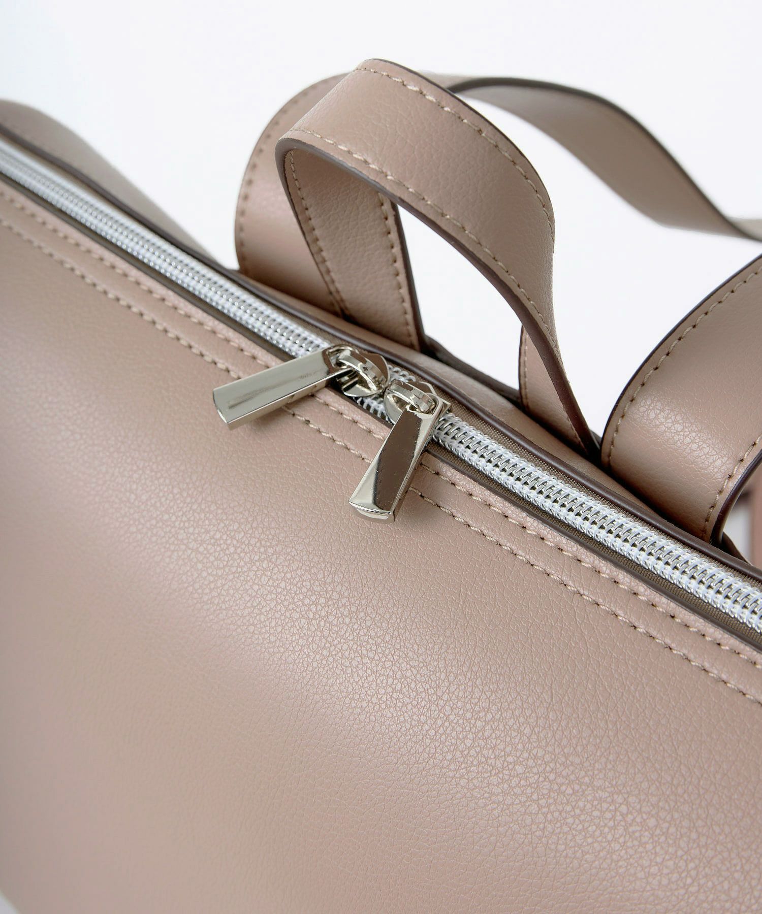 Legato Largo リュック バックパック 軽量 A4 かるいかばん LG-P0115