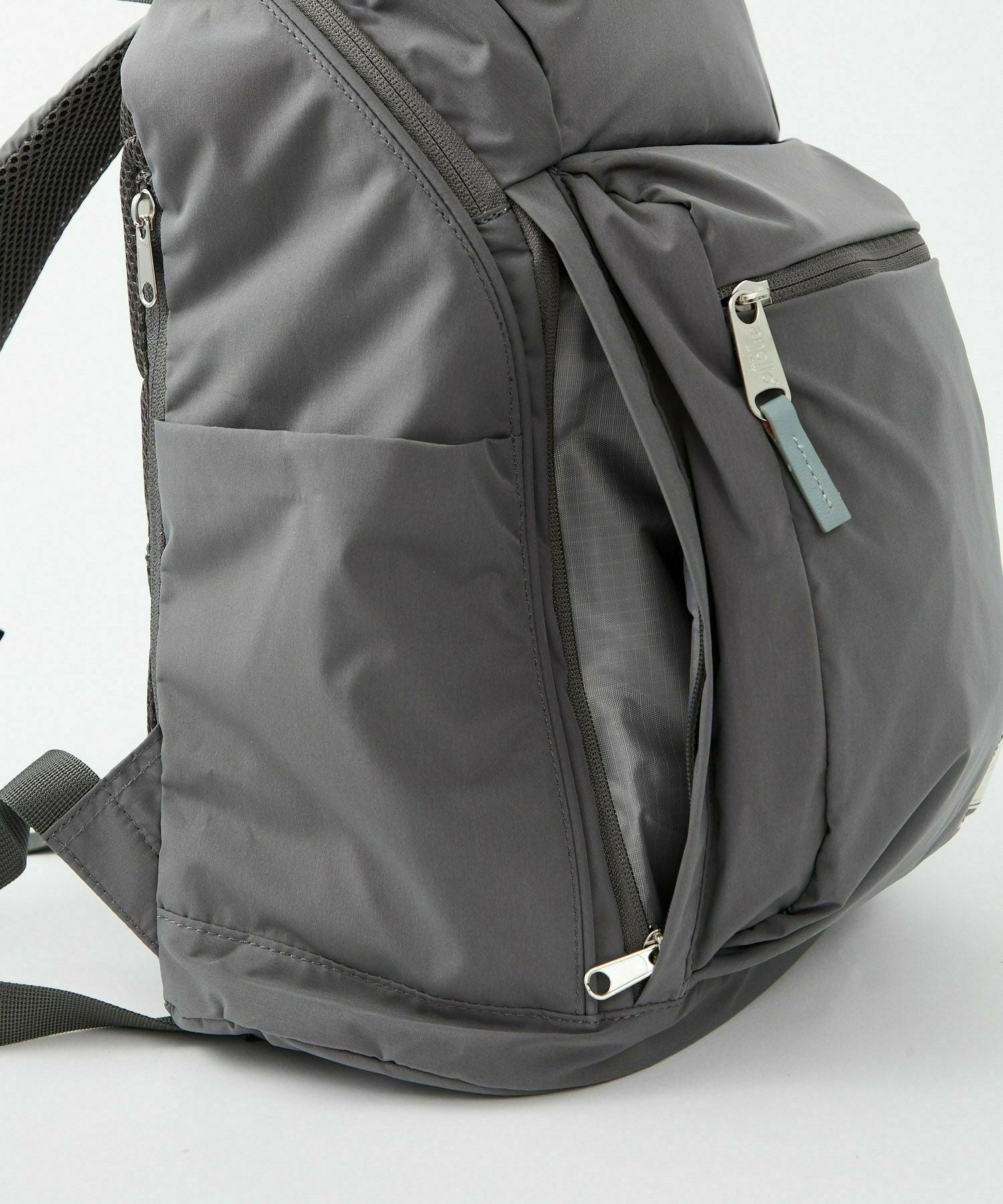 anello リュック バックパック 撥水 多収納 A4 CIRCLE ATB3981