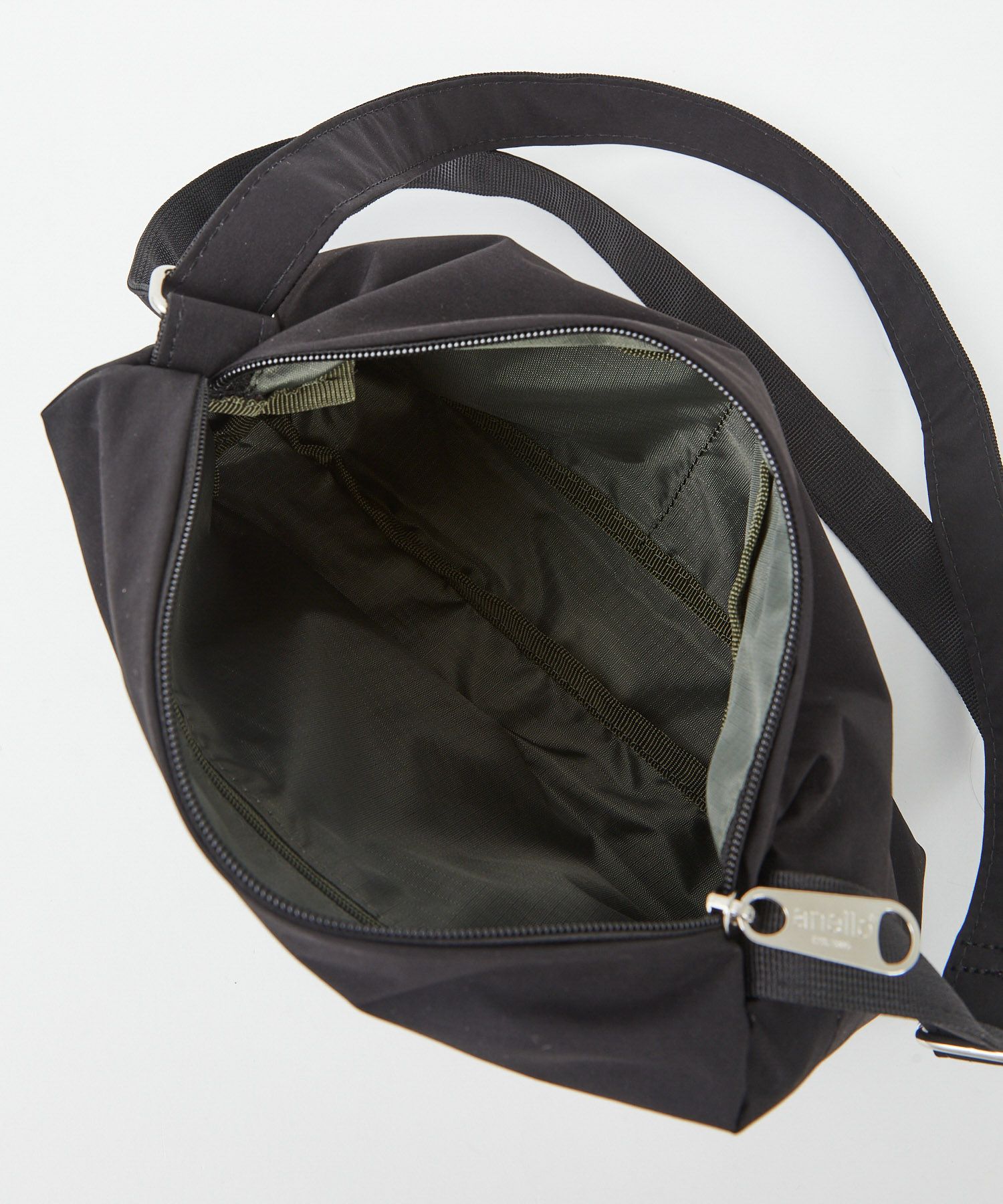 anello ショルダーバッグ 撥水 mini CIRCLE ATT0701