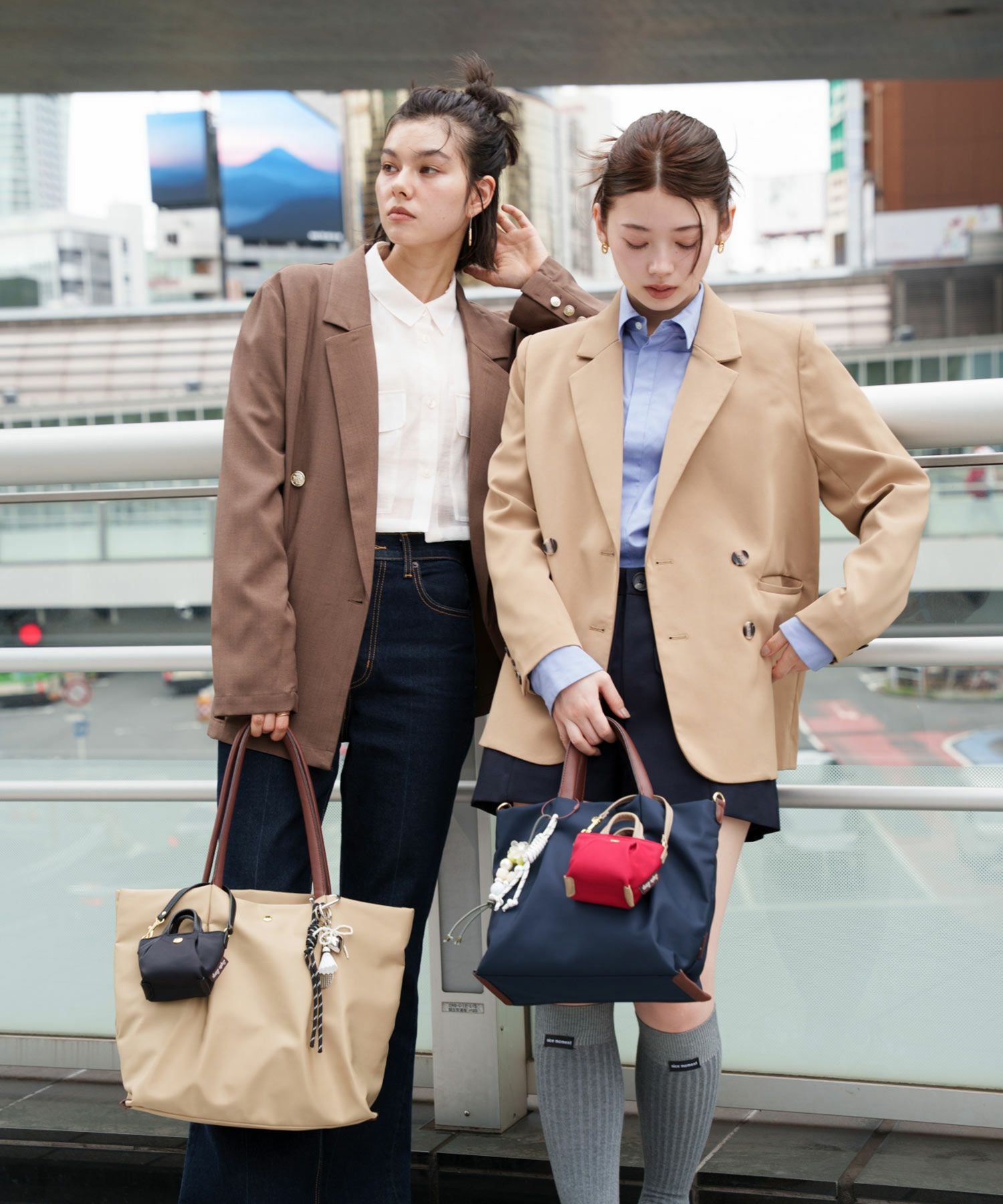 Legato Largo トートバッグ 撥水 肩楽 多収納 PC収納 A4 肩楽 LH-L0001