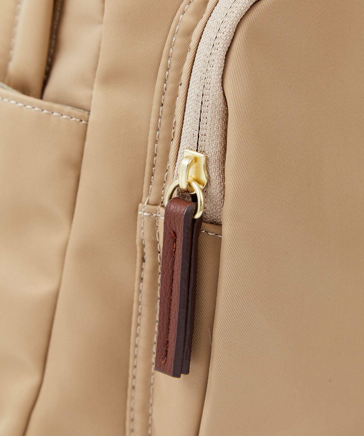 Legato Largo リュック バックパック 撥水 肩楽 多収納 PC収納 A4 肩楽 LH-L0003