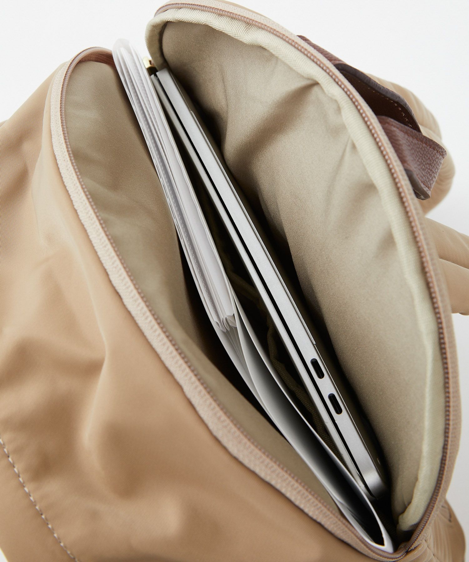 Legato Largo リュック バックパック 撥水 肩楽 多収納 PC収納 A4 肩楽 LH-L0003