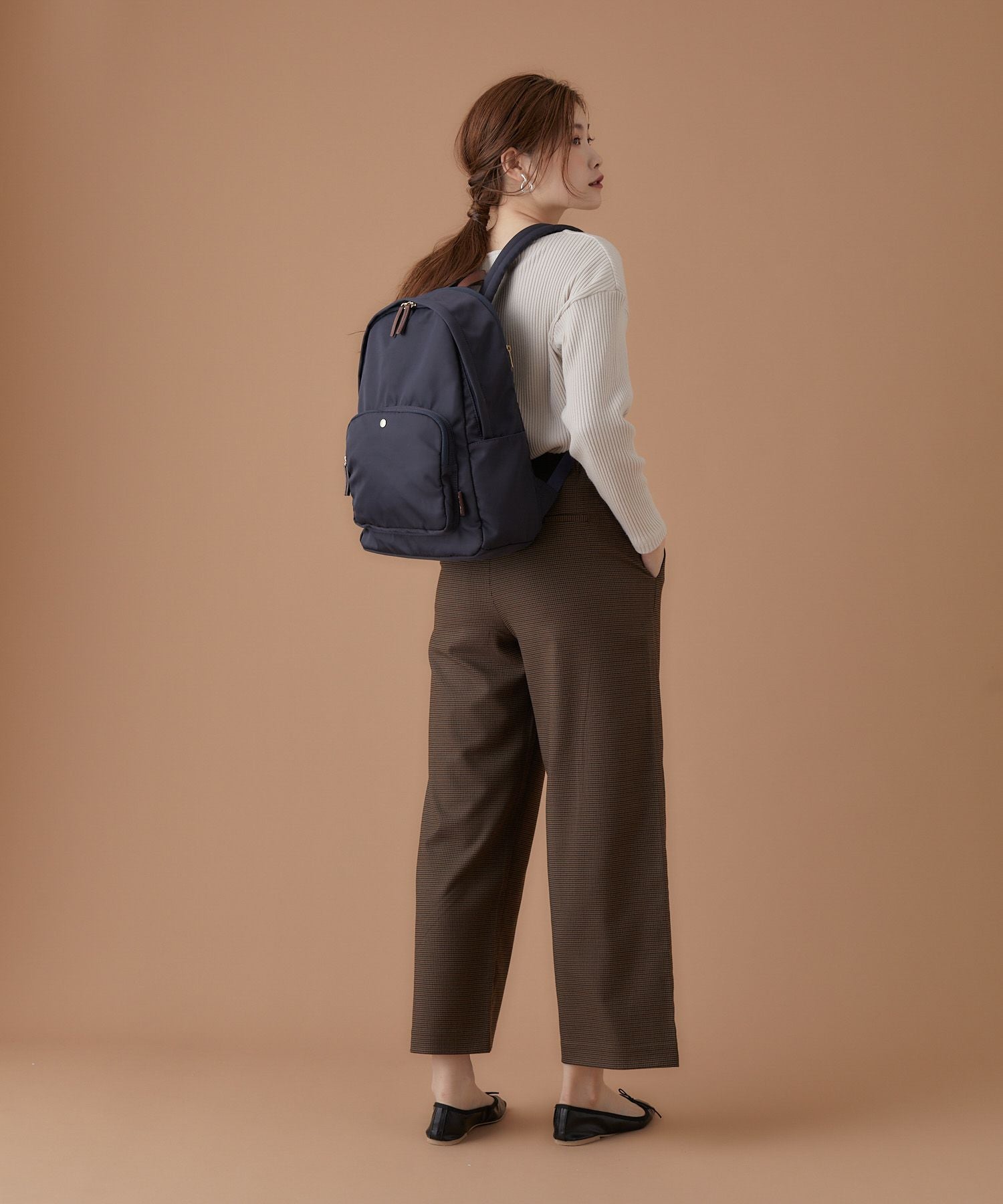 Legato Largo リュック バックパック 撥水 肩楽 多収納 PC収納 A4 肩楽 LH-L0003