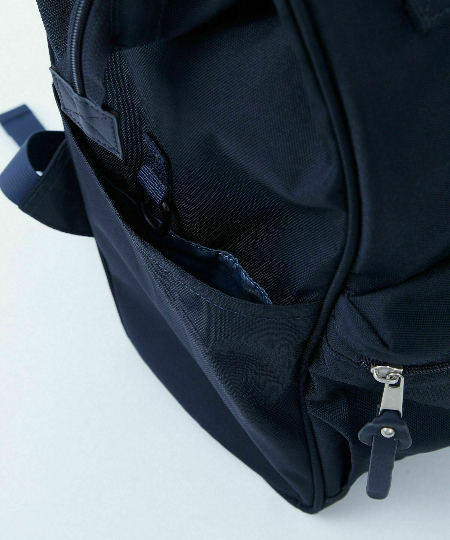 anello リュック バックパック 口金 撥水 多収納 PC収納 ﾘﾌﾟﾘｰﾌﾞ A4 CROSS BOTTLE ASS005R