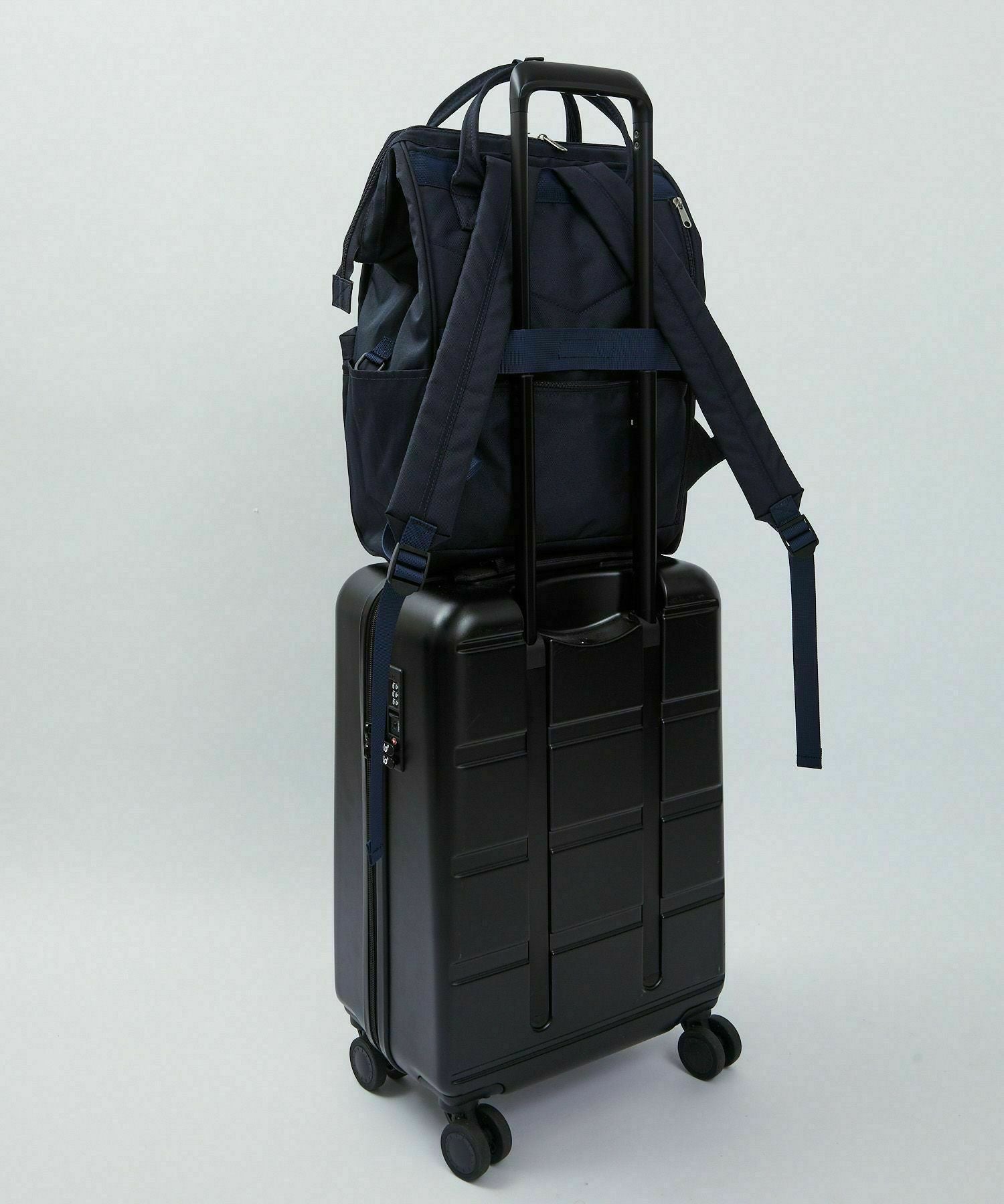 anello リュック バックパック 口金 撥水 多収納 PC収納 ﾘﾌﾟﾘｰﾌﾞ A4 CROSS BOTTLE ASS005R