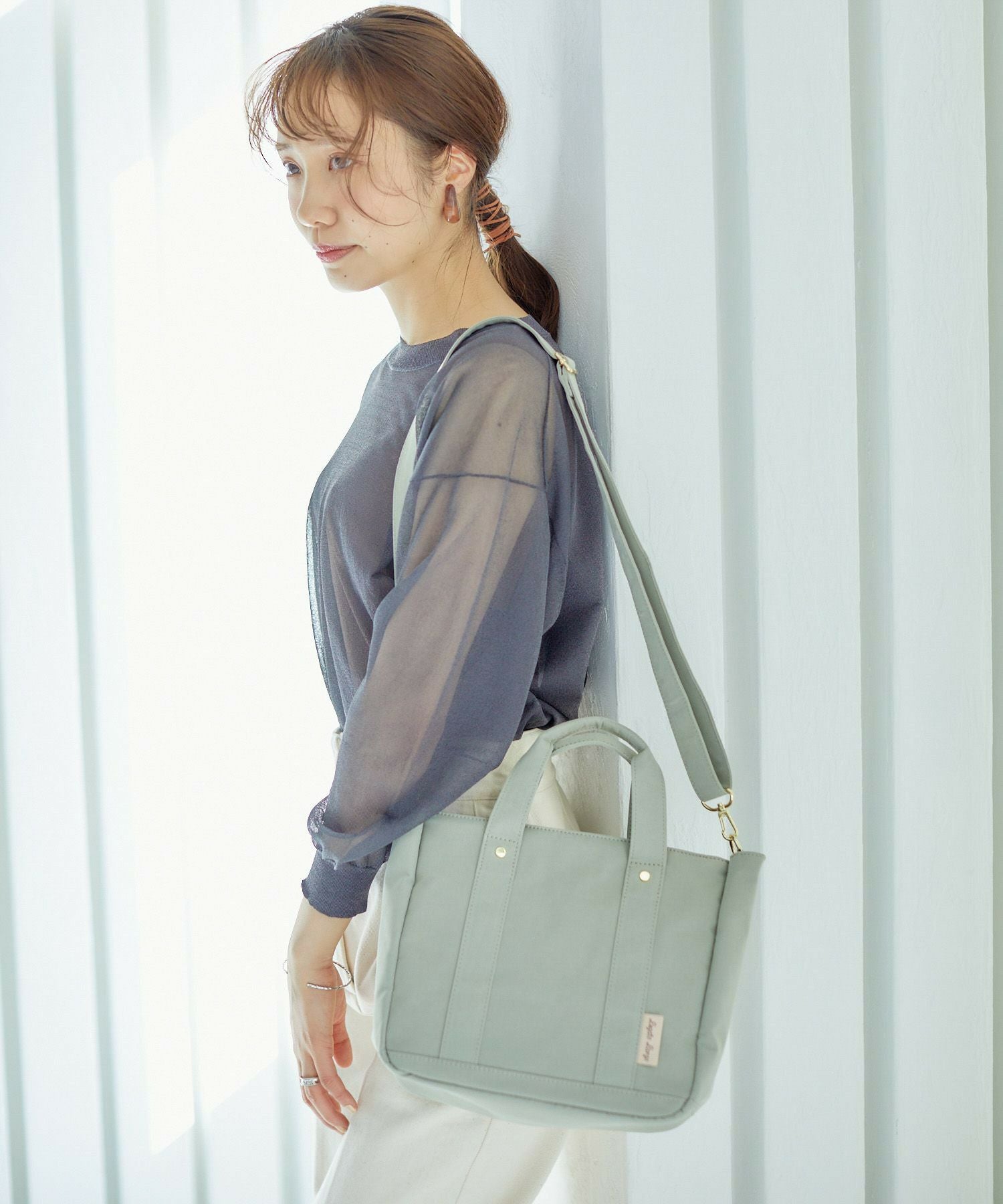 Legato Largo ショルダーバッグ 2WAY 撥水 時短 多収納 A5 撥水加工コットン調ポリ LT-F2051