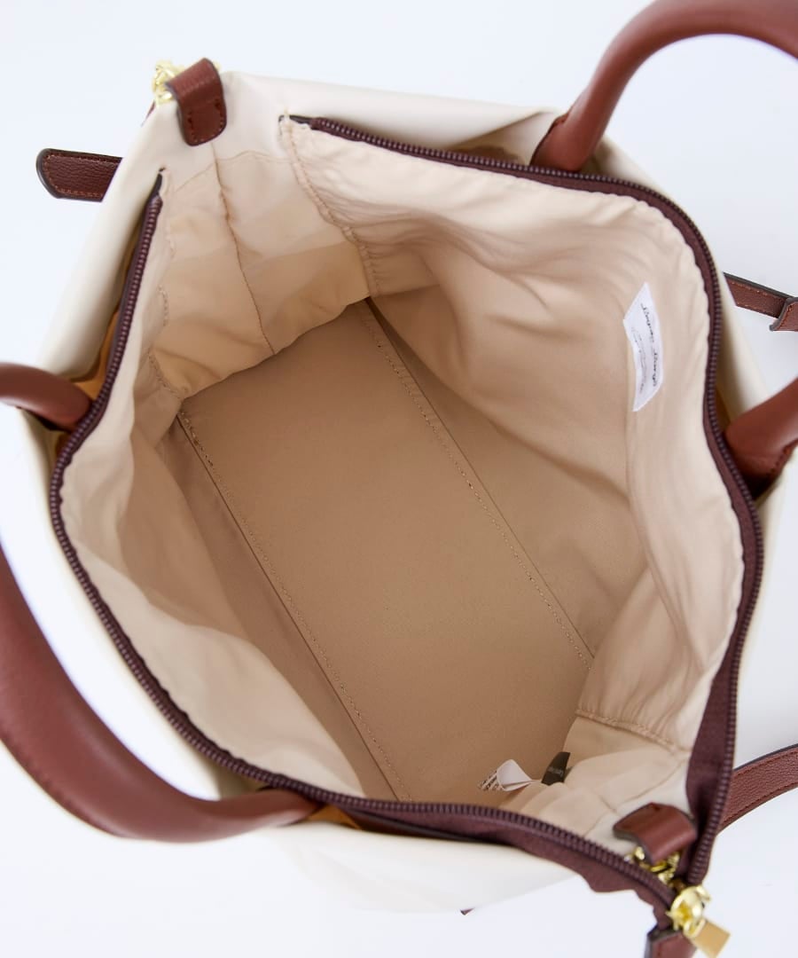 Legato Largo ショルダーバッグ 撥水 肩楽 2WAY A5 肩楽 LH-L0002