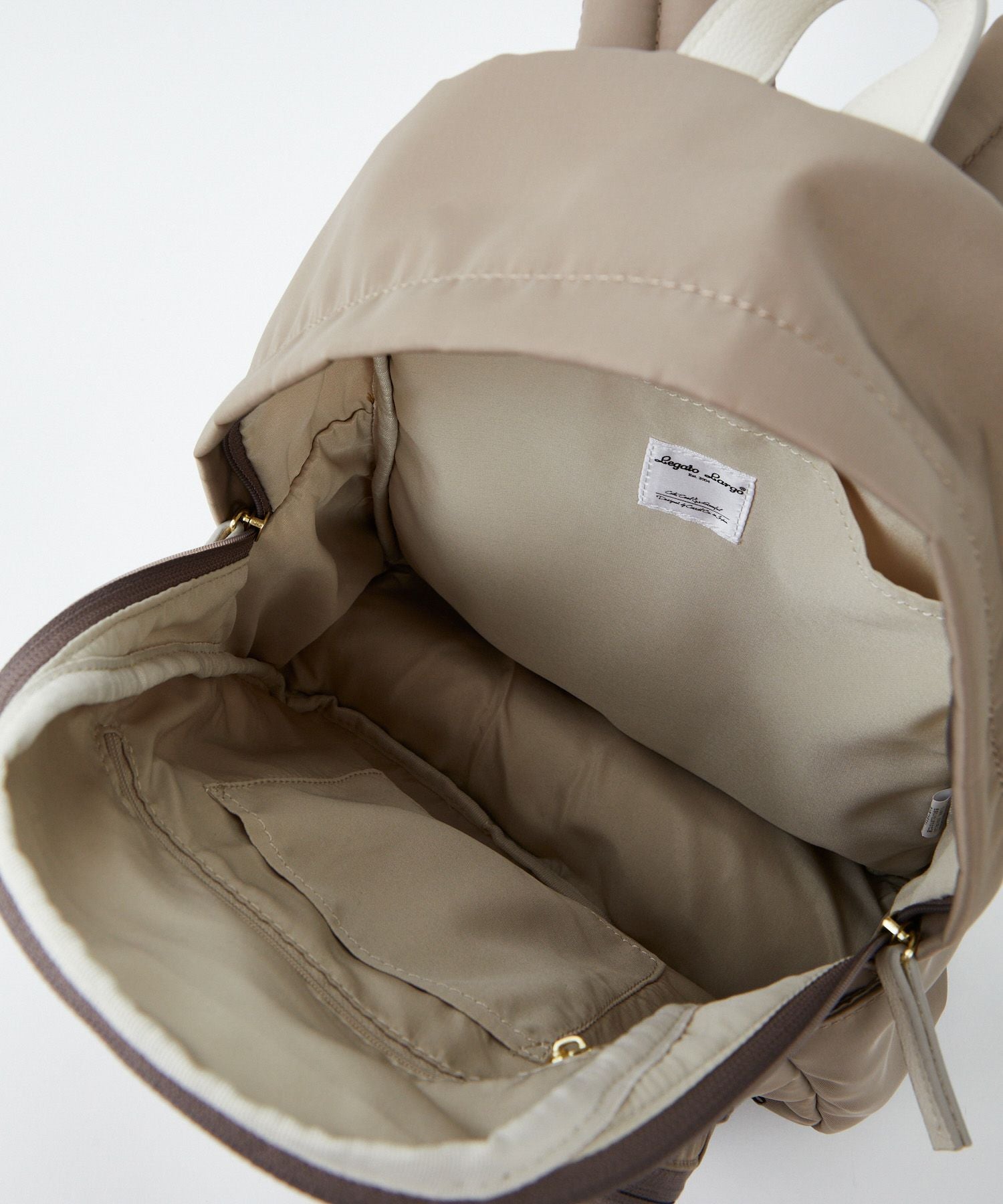 Legato Largo リュック バックパック 肩楽 撥水 多収納 A5 肩楽 LH-L0004