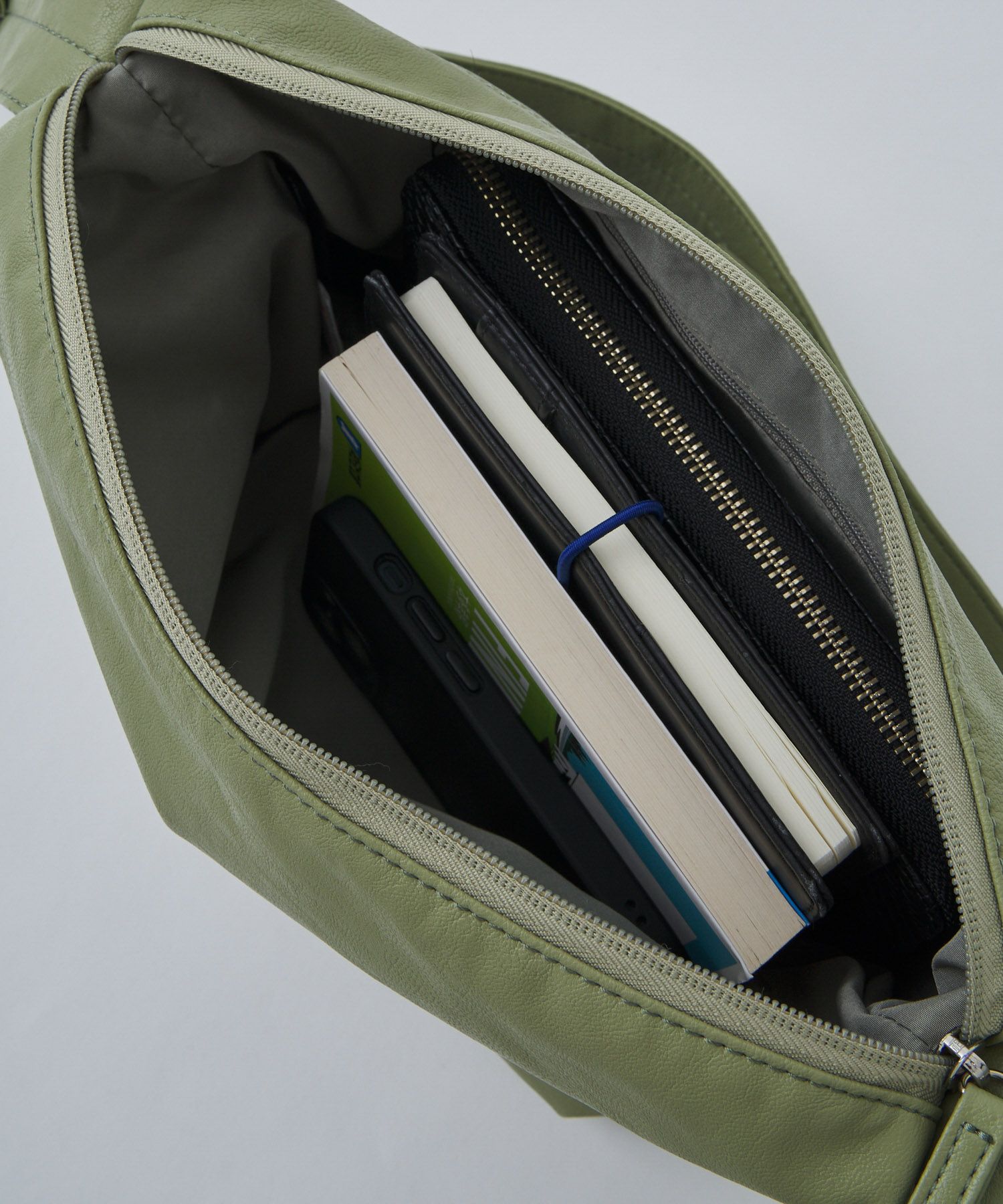 Legato Largo ショルダーバッグ 洗濯可能 A5 ハンモック LG-F3041