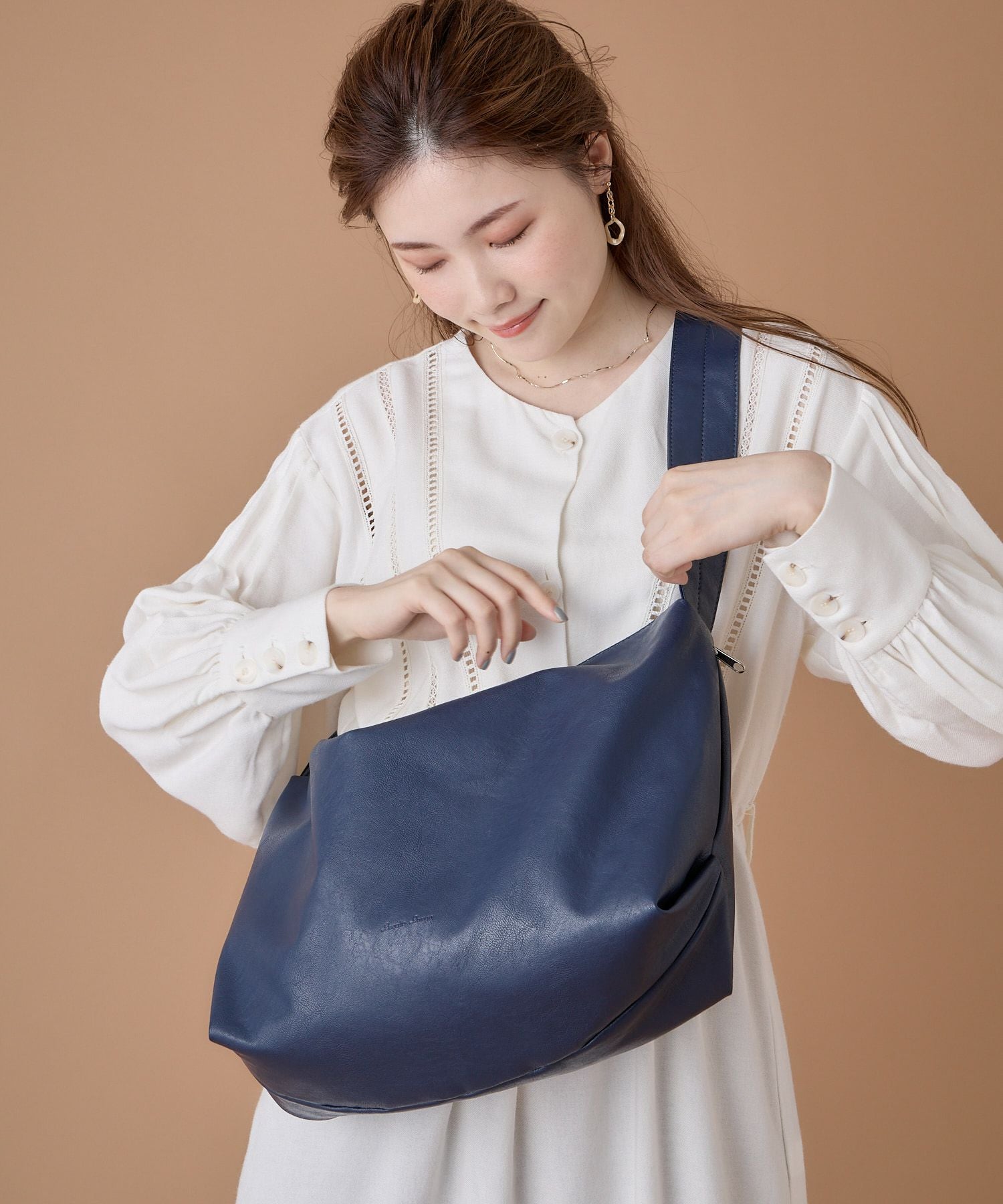 Legato Largo ショルダーバッグ 洗濯可能 A4 ハンモック LG-F3042