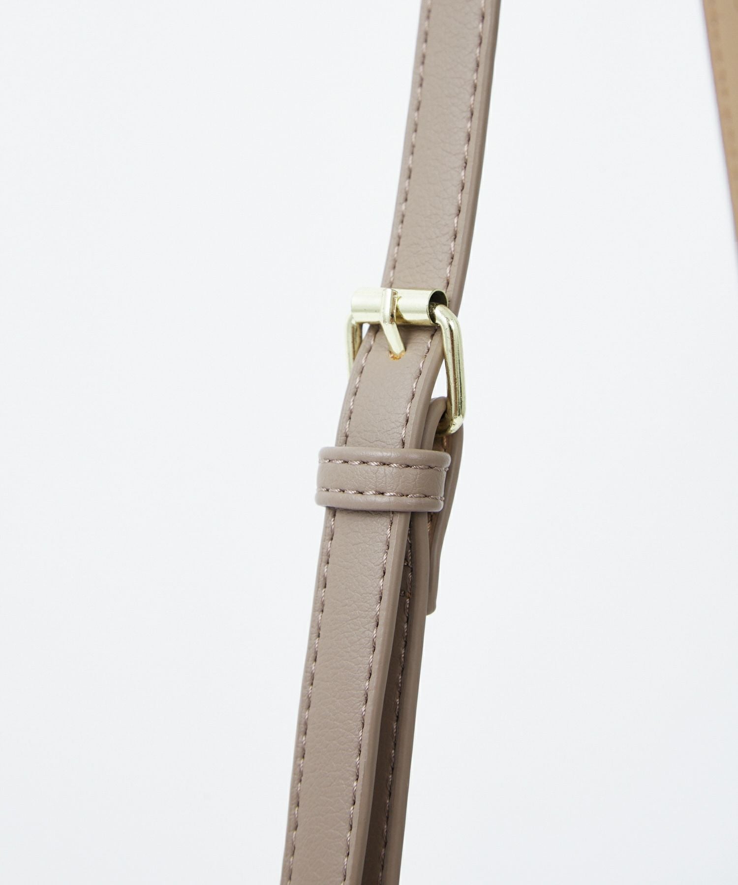 Legato Largo ショルダーバッグ 軽量 A5 かるいかばん LH-F3063