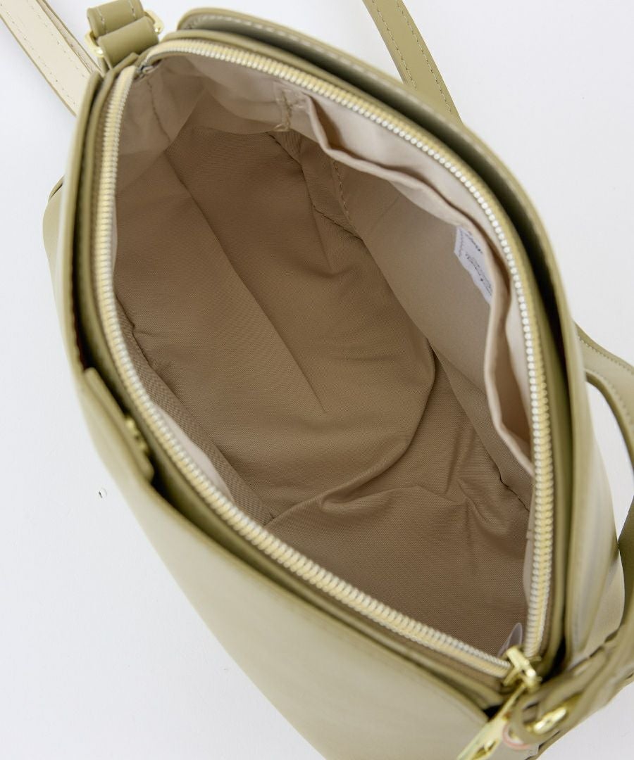 Legato Largo ショルダーバッグ 軽量 A5 かるいかばん LH-F3063