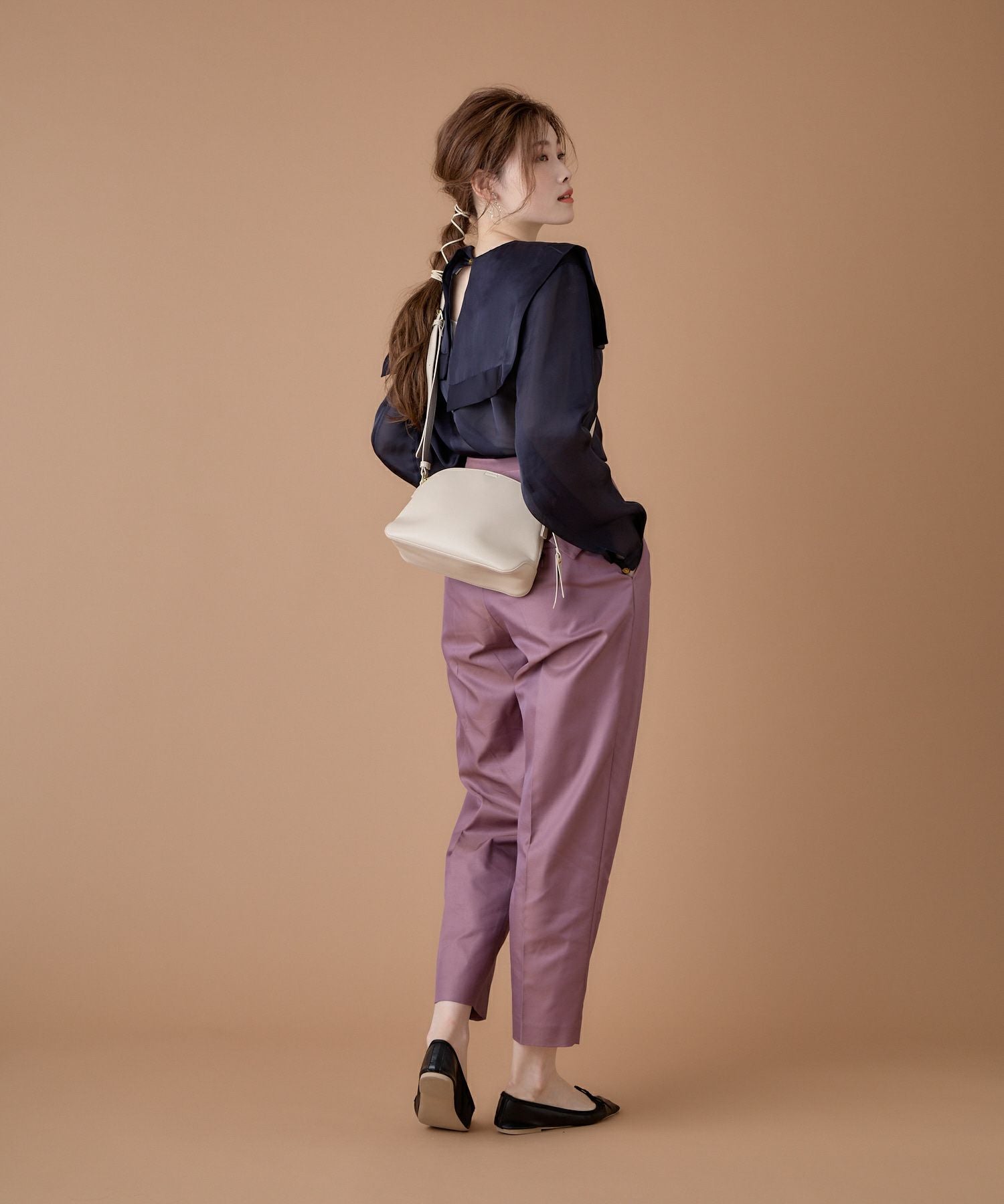 Legato Largo ショルダーバッグ 軽量 A5 かるいかばん LH-F3063