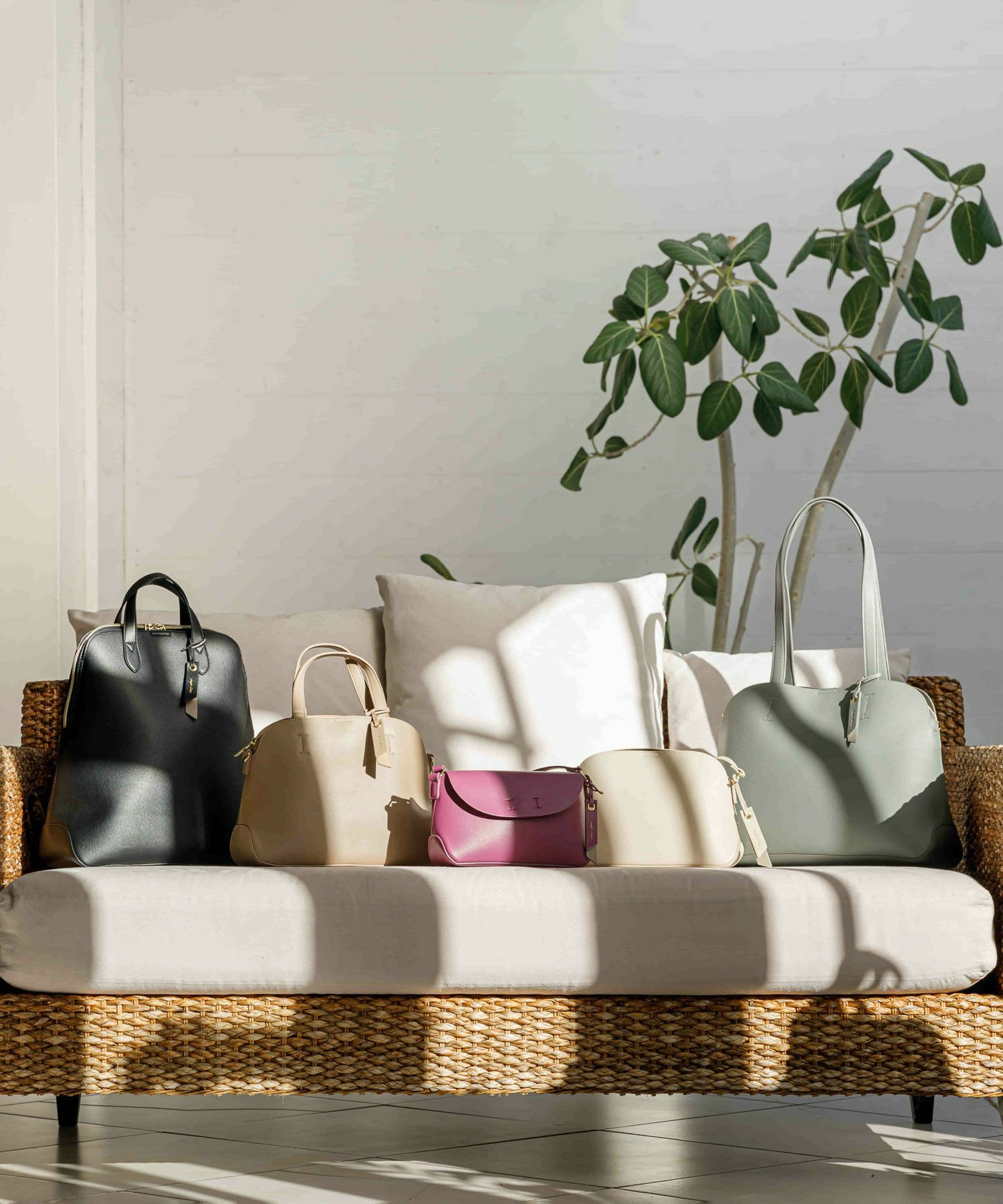 Legato Largo トートバッグ 軽量 2WAY A5 かるいかばん LH-F3064