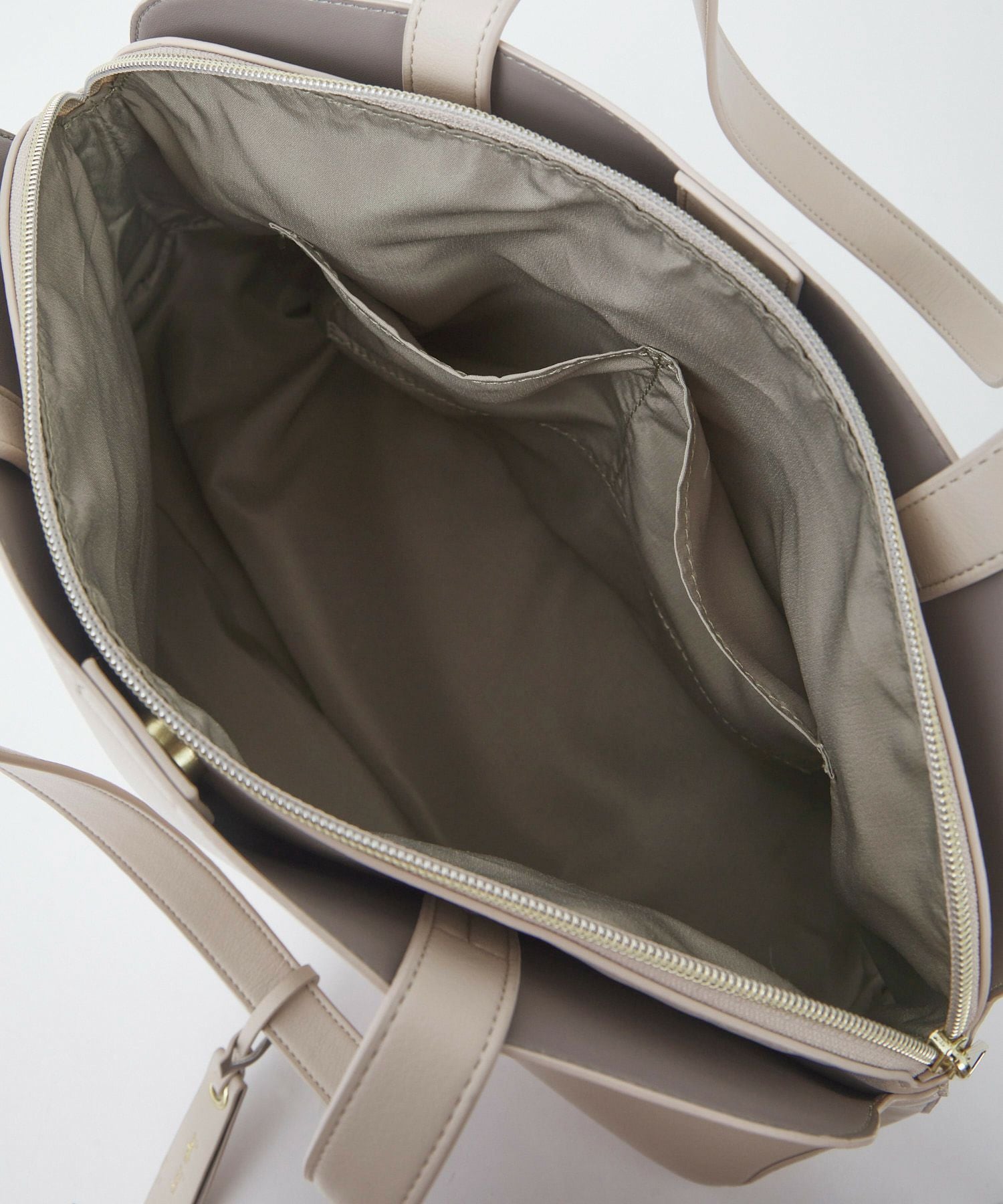 Legato Largo トートバッグ 軽量 A4 かるいかばん LH-F3065