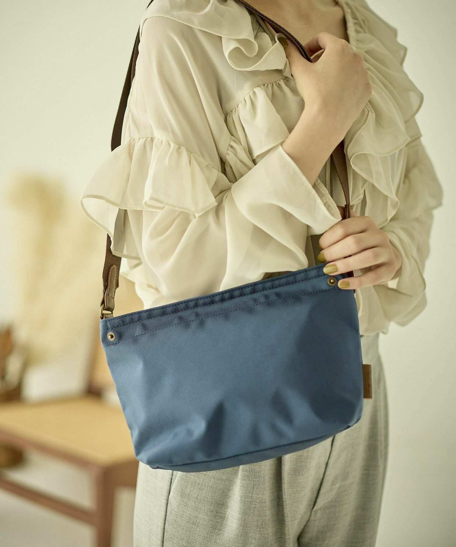 Legato Largo ショルダーバッグ 撥水 mini 微光沢撥水ナイロンキャンバス LH-D1211