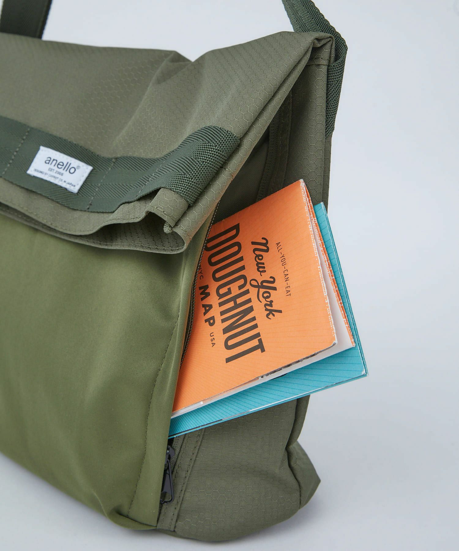 anello ショルダーバッグ 多収納 A4 OLIVE ATS0922