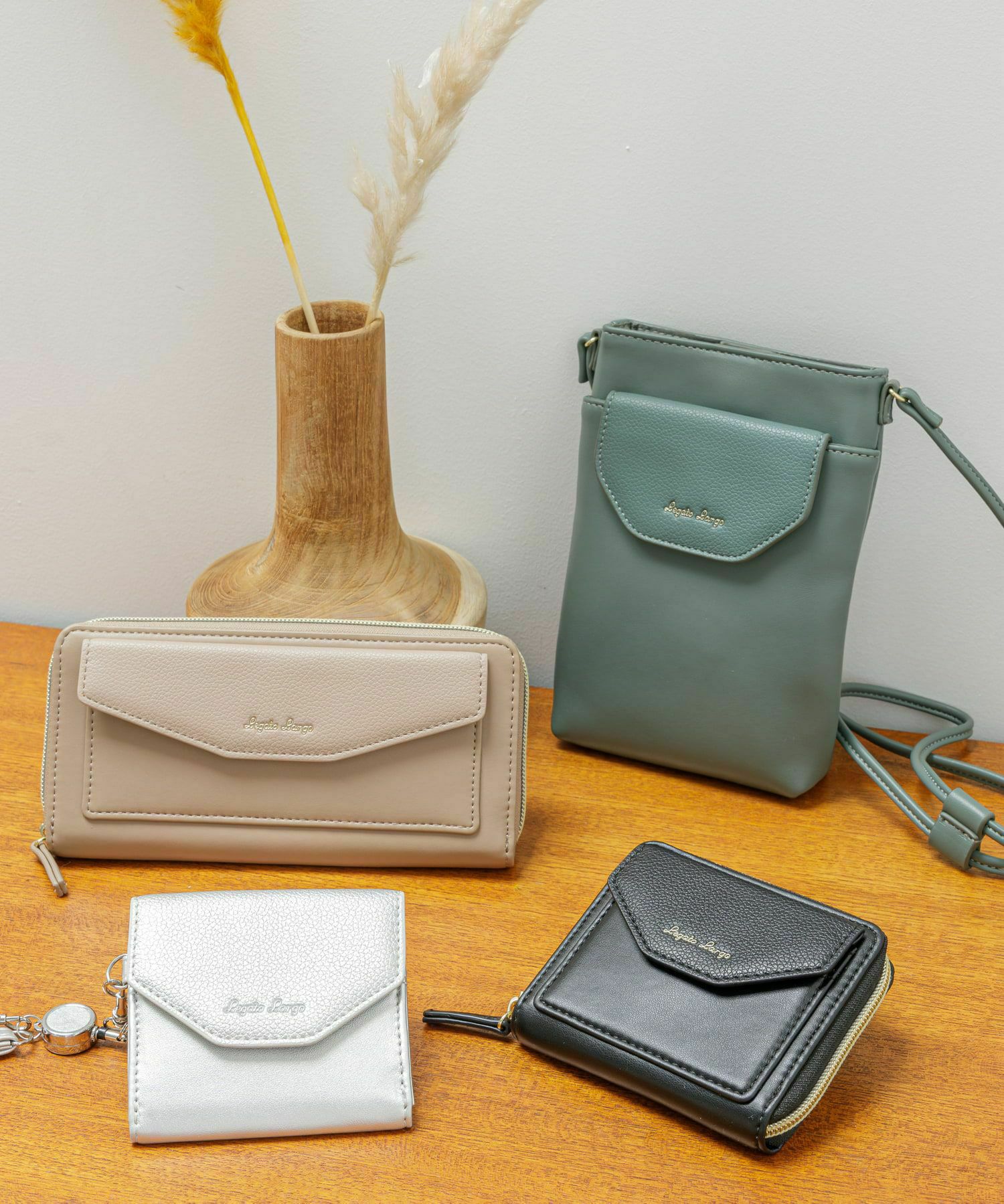 Legato Largo ショルダーバッグ  mini メール型デザイン LG-V0055