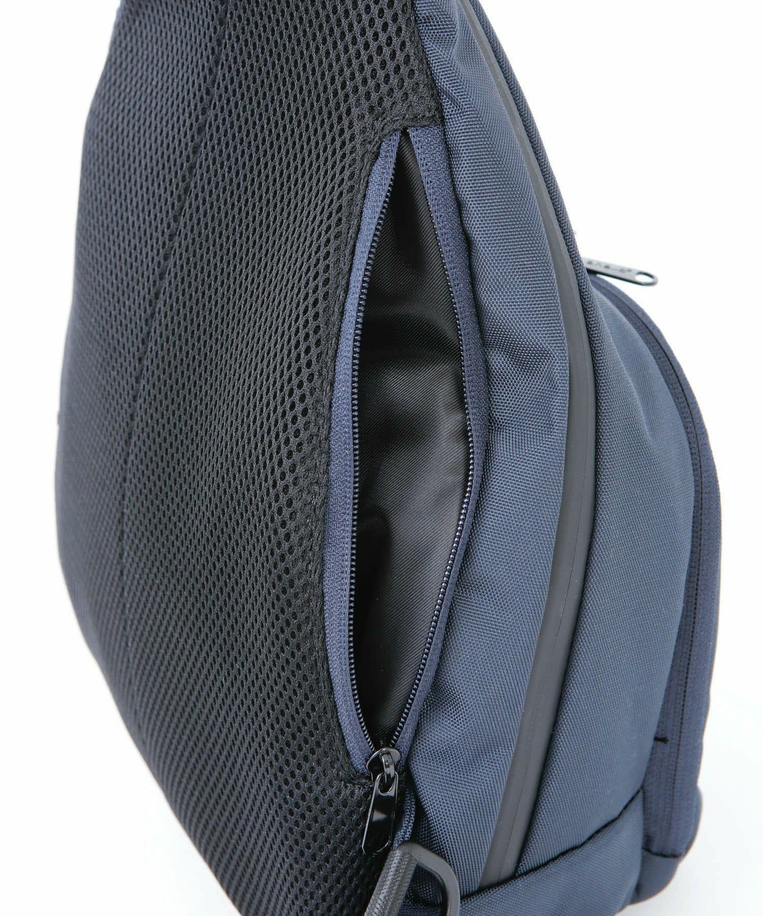 anello ボディバッグ ウエストポーチ 撥水 多収納 A5 NILE ATS0757