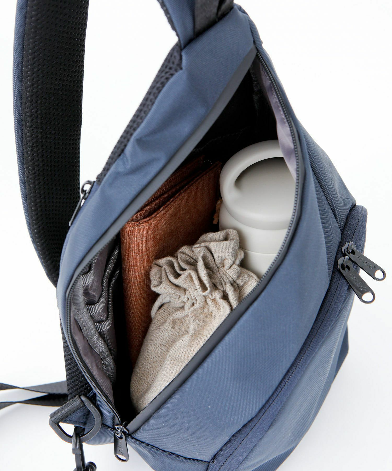 anello ボディバッグ ウエストポーチ 撥水 多収納 A5 NILE ATS0757