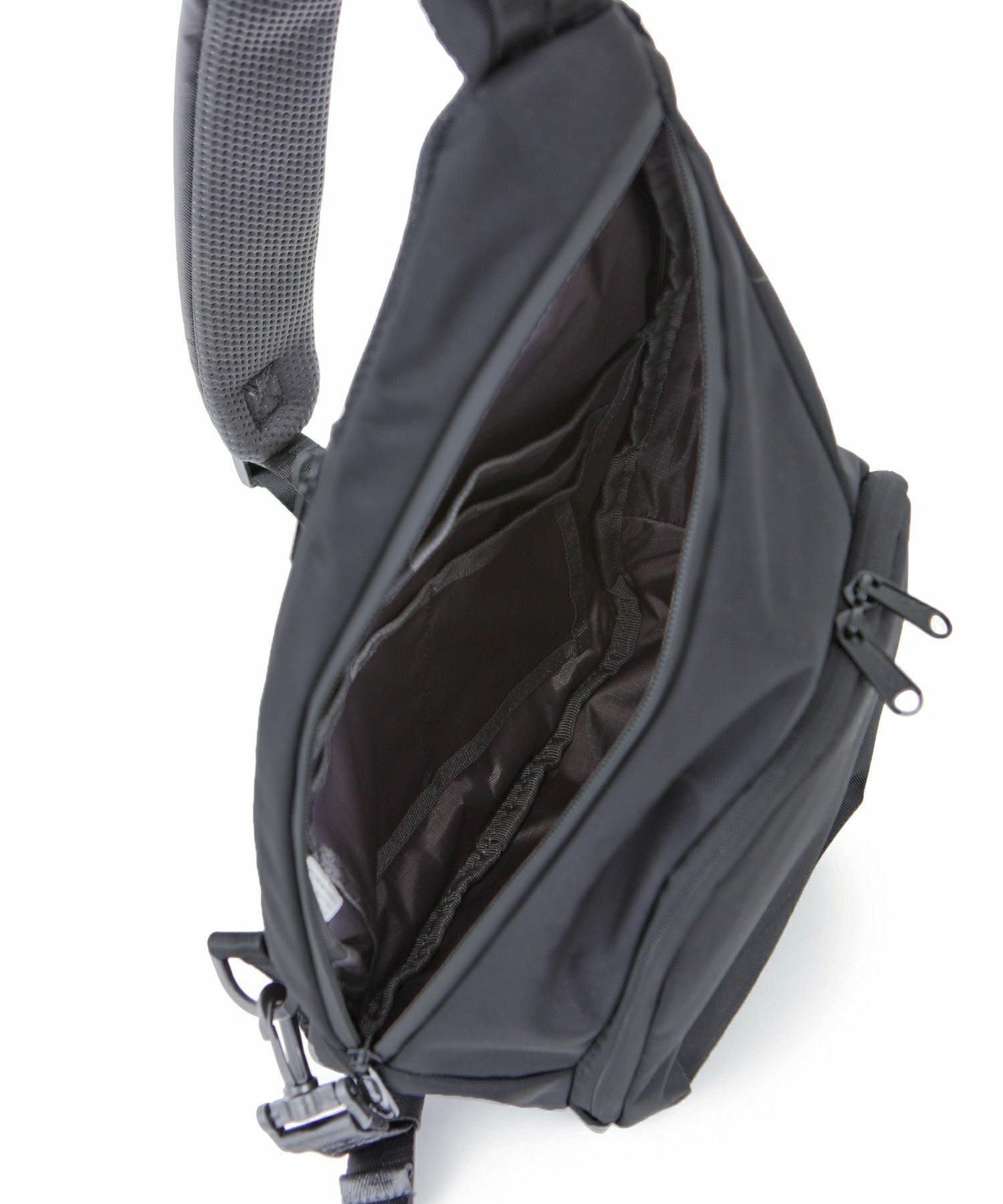 anello ボディバッグ ウエストポーチ 撥水 多収納 A5 NILE ATS0757