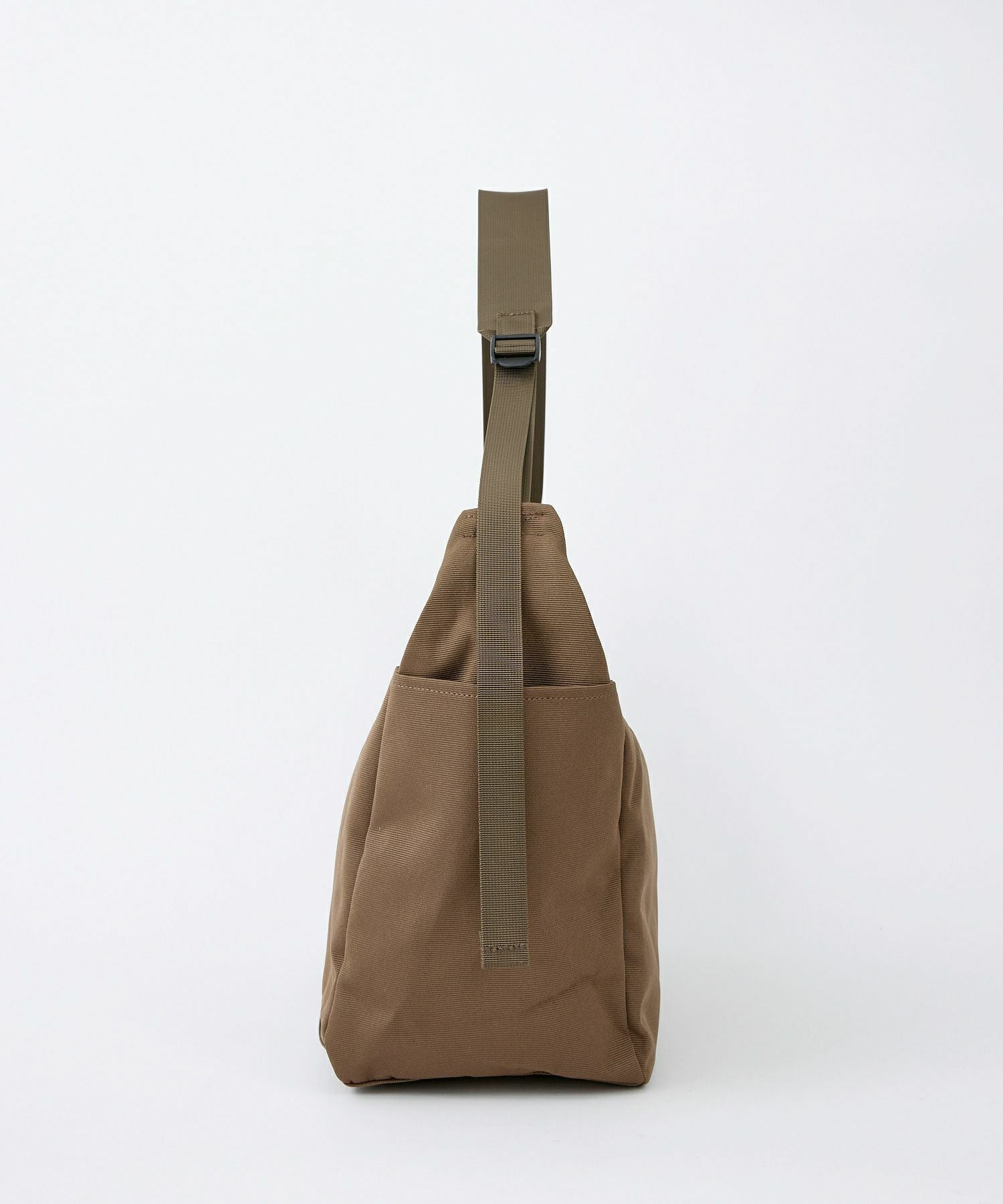 anello ショルダーバッグ 撥水 多収納 A4 ANYTIME ATS0983