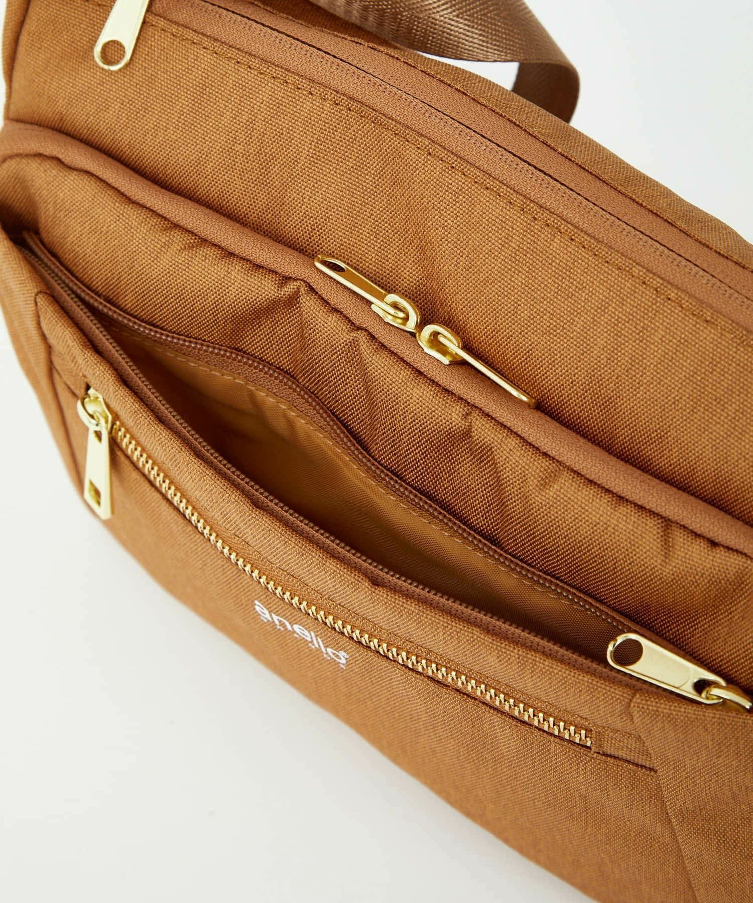 anello GRANDE ショルダーバッグ 撥水 多収納 A5 GL GTC4132