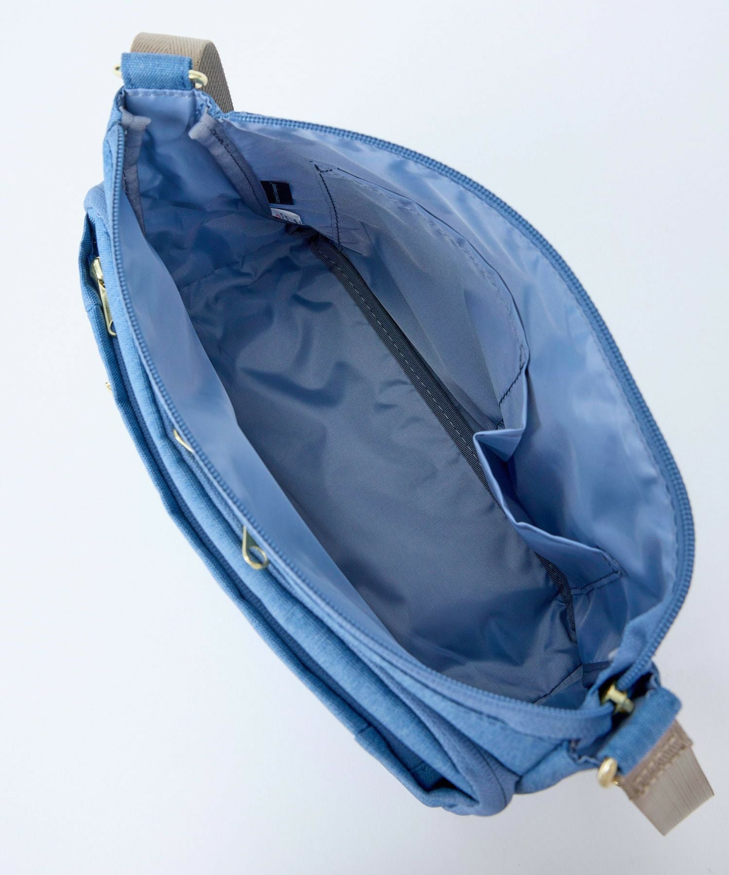 anello GRANDE ショルダーバッグ 撥水 多収納 A5 GL GTC4132