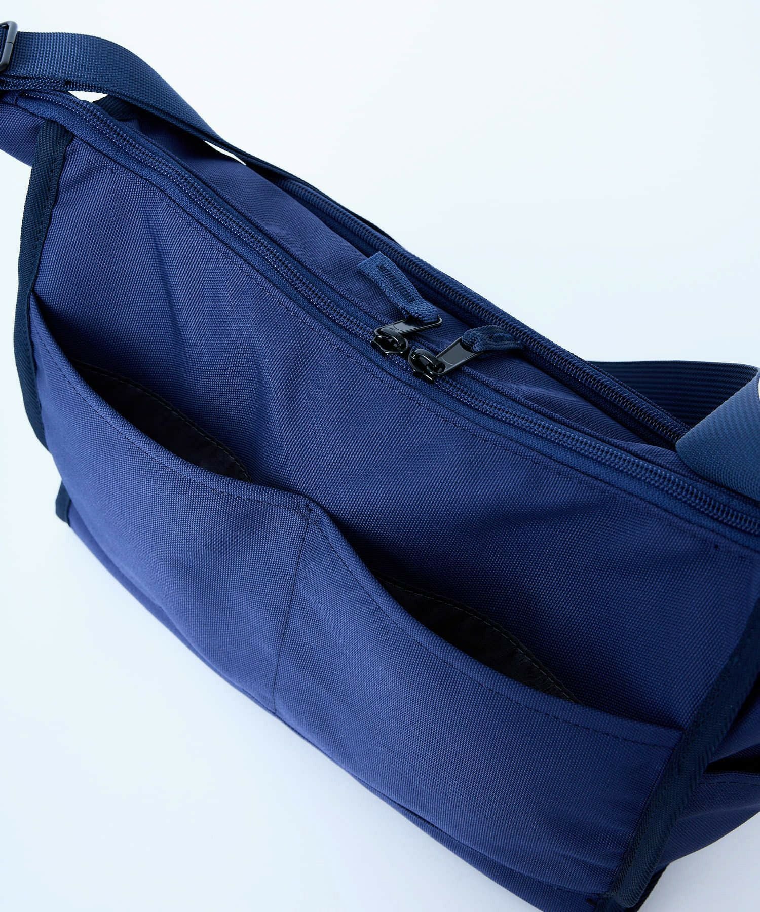 anello GRANDE ショルダーバッグ 軽量 撥水 多収納 10ﾎﾟｹ A5 CABIN GTM0172