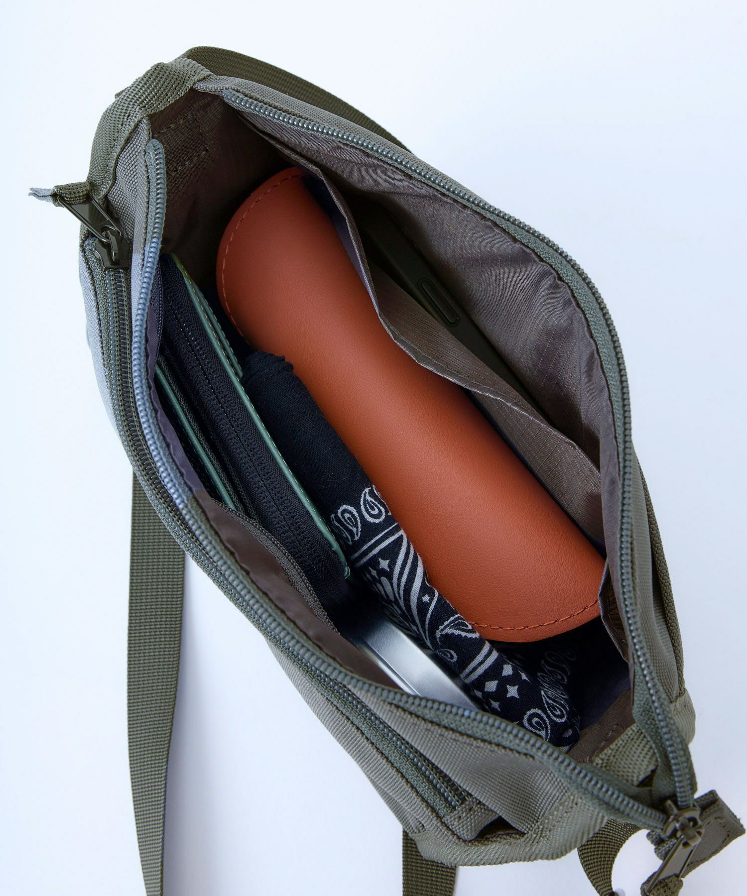 anello GRANDE ショルダーバッグ 軽量 撥水 多収納 mini CABIN GTM0173