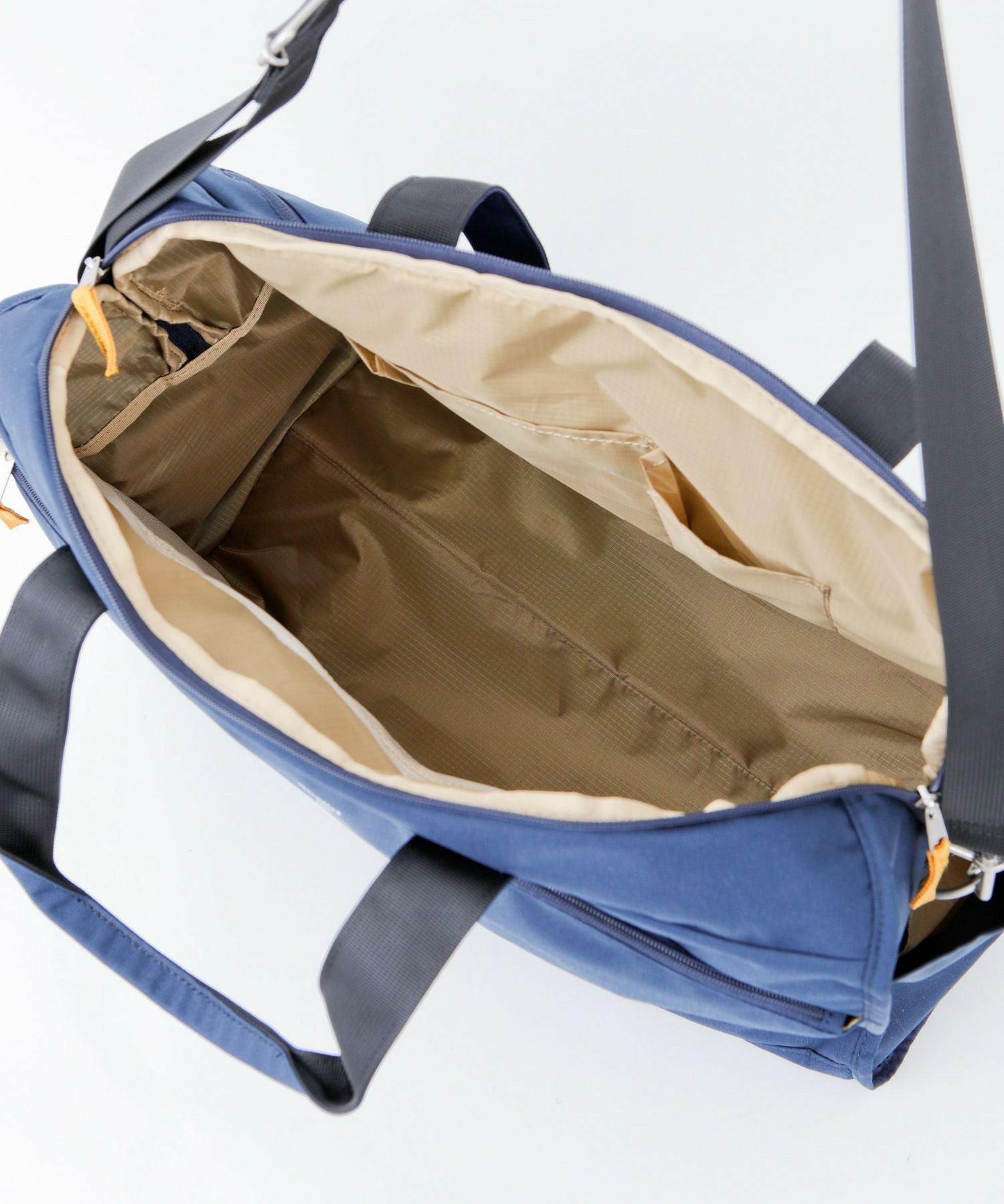 anello GRANDE ボストンバッグ 撥水 軽量 多収納 2WAY 10ﾎﾟｹ A3 CABIN GTM0178