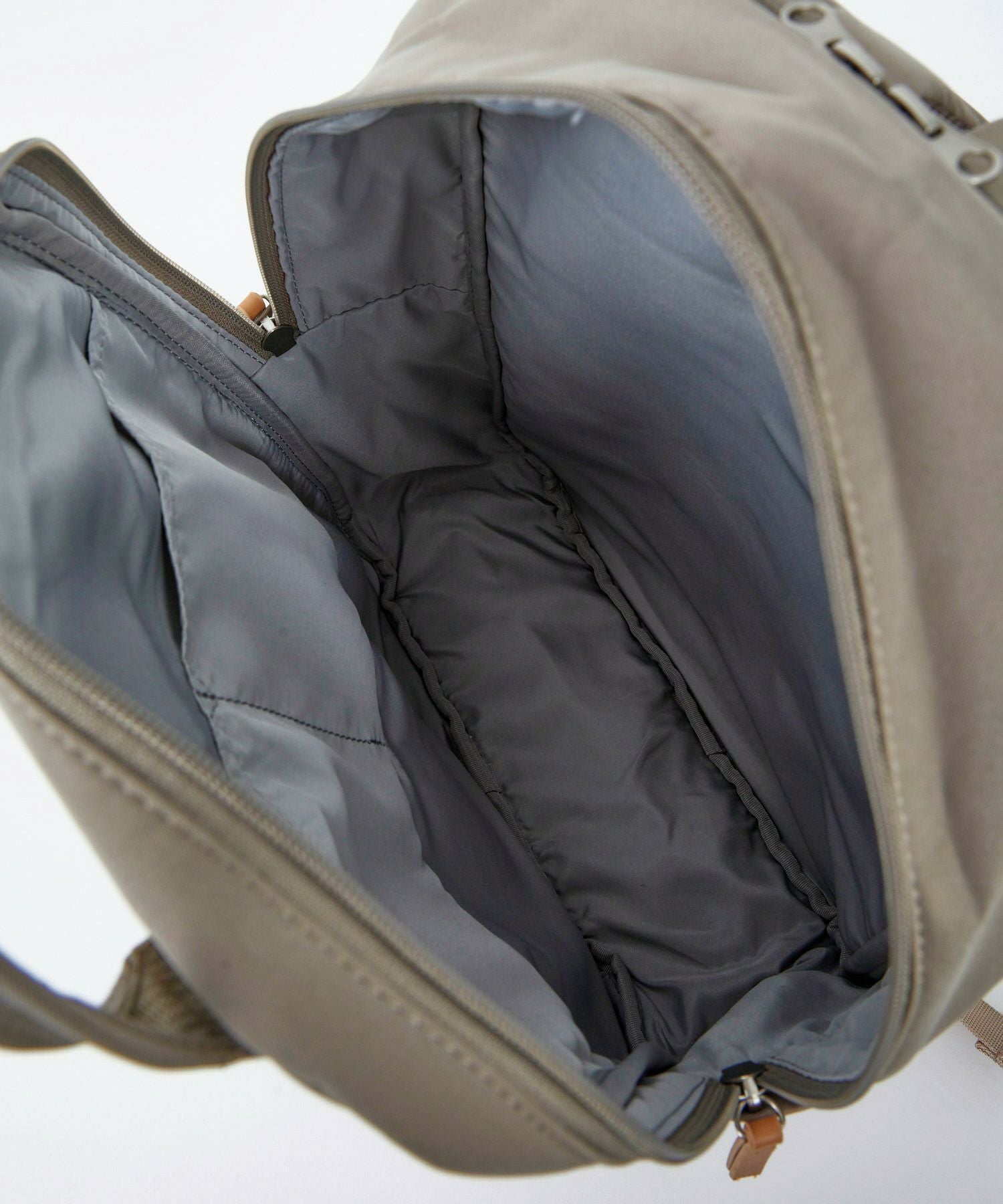 anello GRANDE リュック バックパック 多収納 PC収納 A4 CINNAMON GTM0331