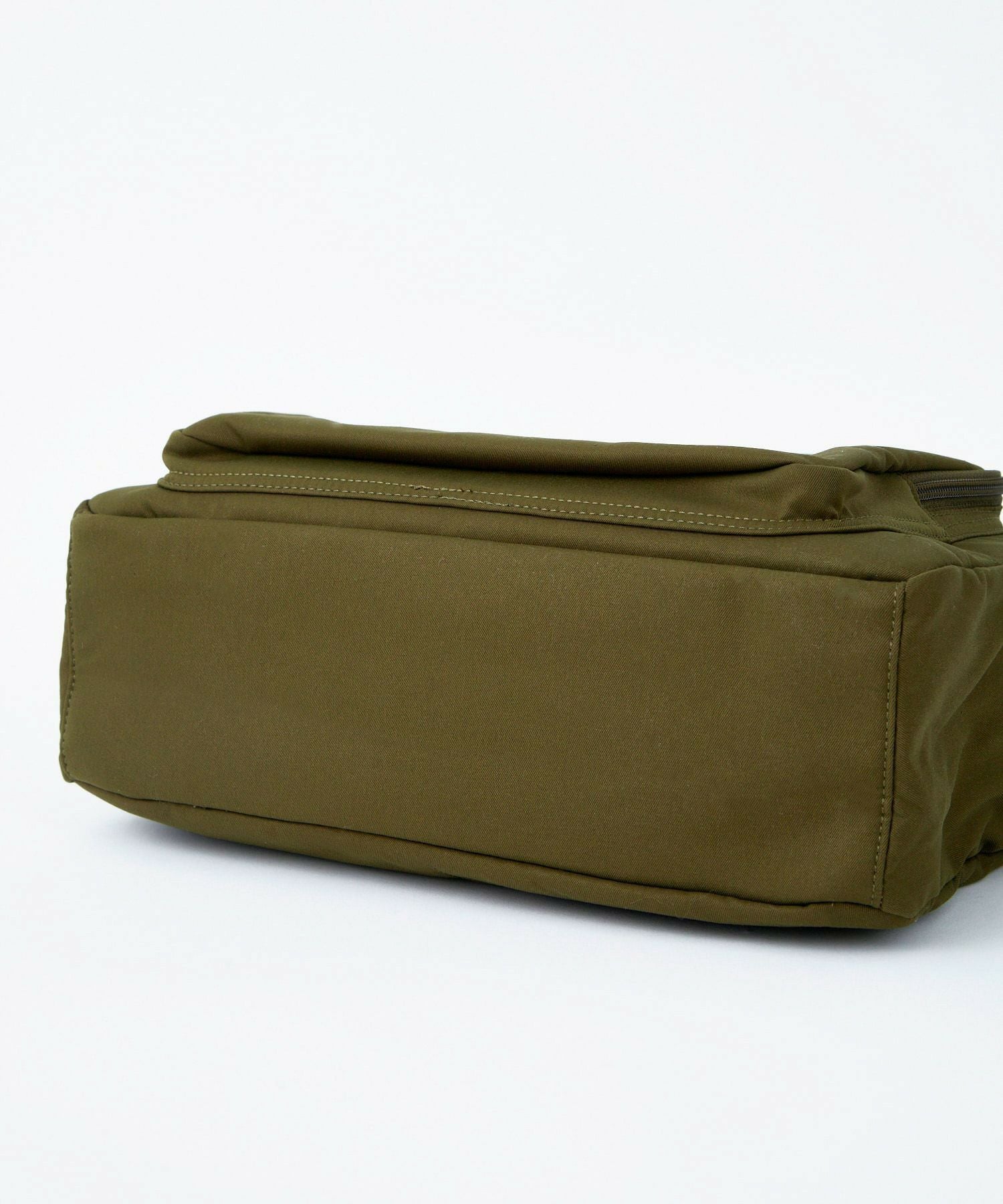 anello GRANDE ショルダーバッグ 多収納 A4 CINNAMON GTM0334