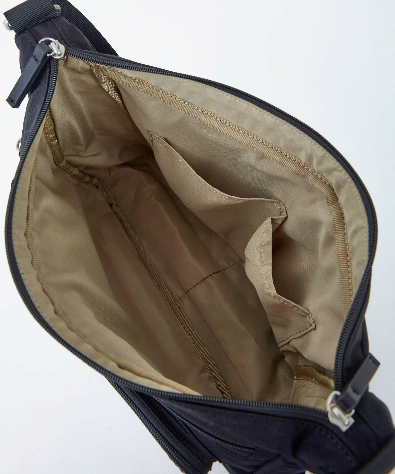 anello GRANDE ショルダーバッグ 多収納 A4 CINNAMON GTM0334