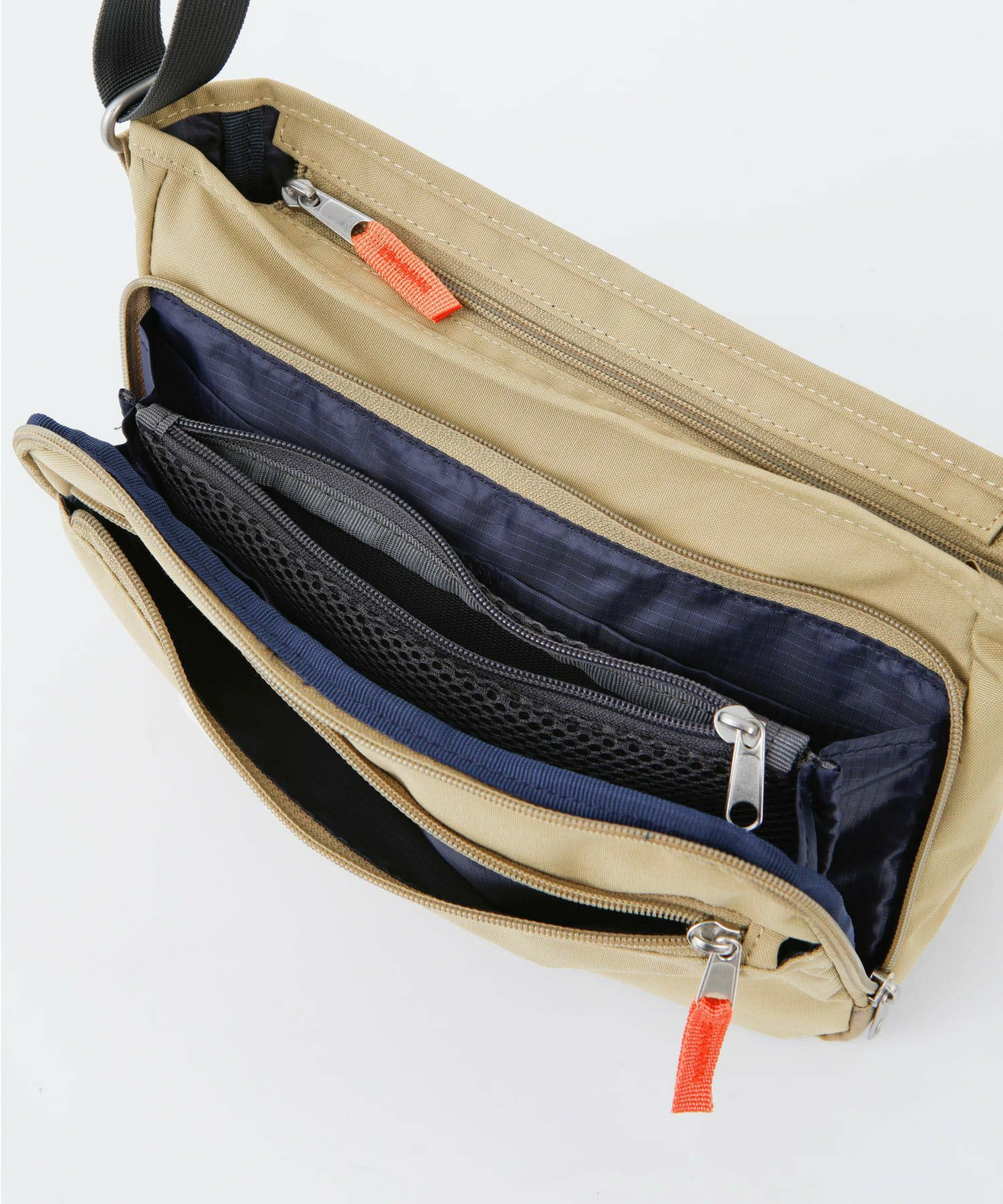 anello GRANDE ショルダーバッグ 軽量 撥水 多収納 A5 CABIN GTM0452