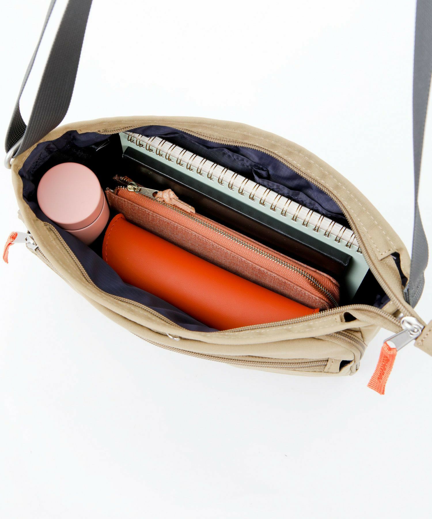 anello GRANDE ショルダーバッグ 軽量 撥水 多収納 A5 CABIN GTM0452