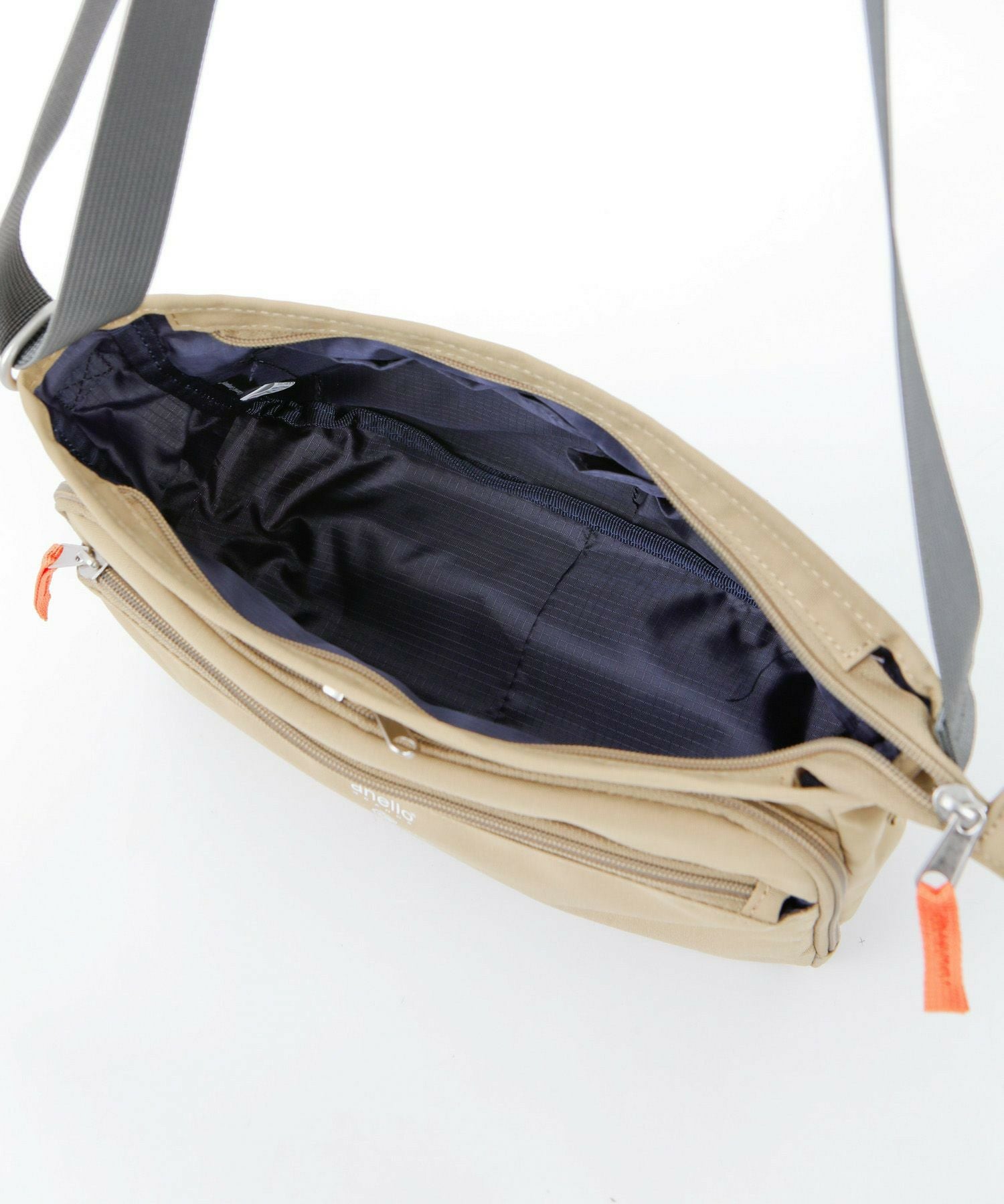 多機能ショルダーバッグ/CABIN | ショルダーバッグ | CARROT ONLINE