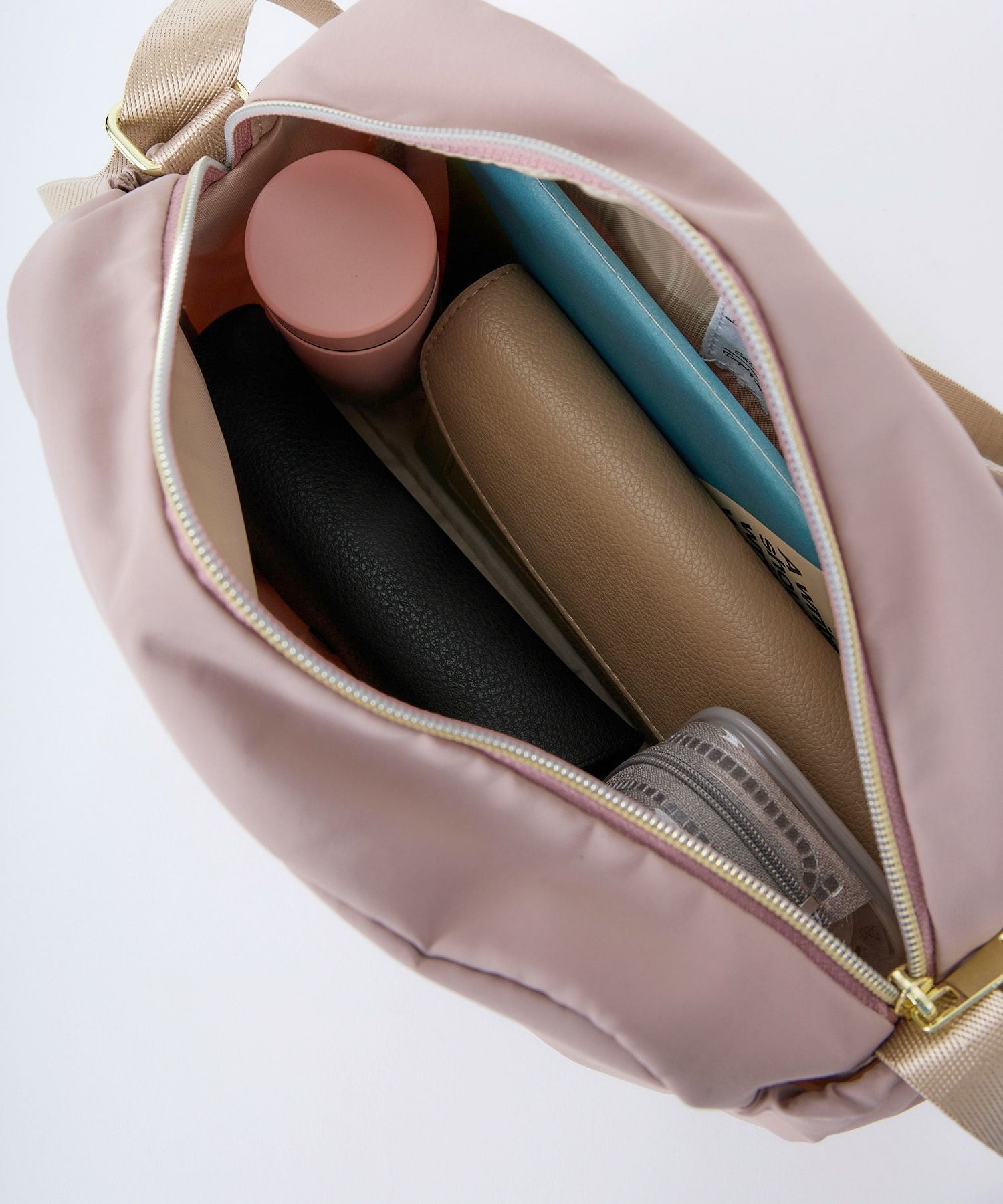 Legato Largo ショルダーバッグ 洗濯可能 軽量 A5 フワリ LH-X0062