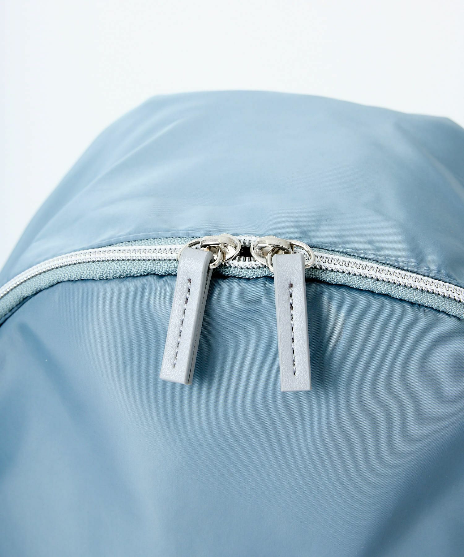 Legato Largo リュック バックパック 撥水 多収納 10ﾎﾟｹ A4 シルキー LI-V0083