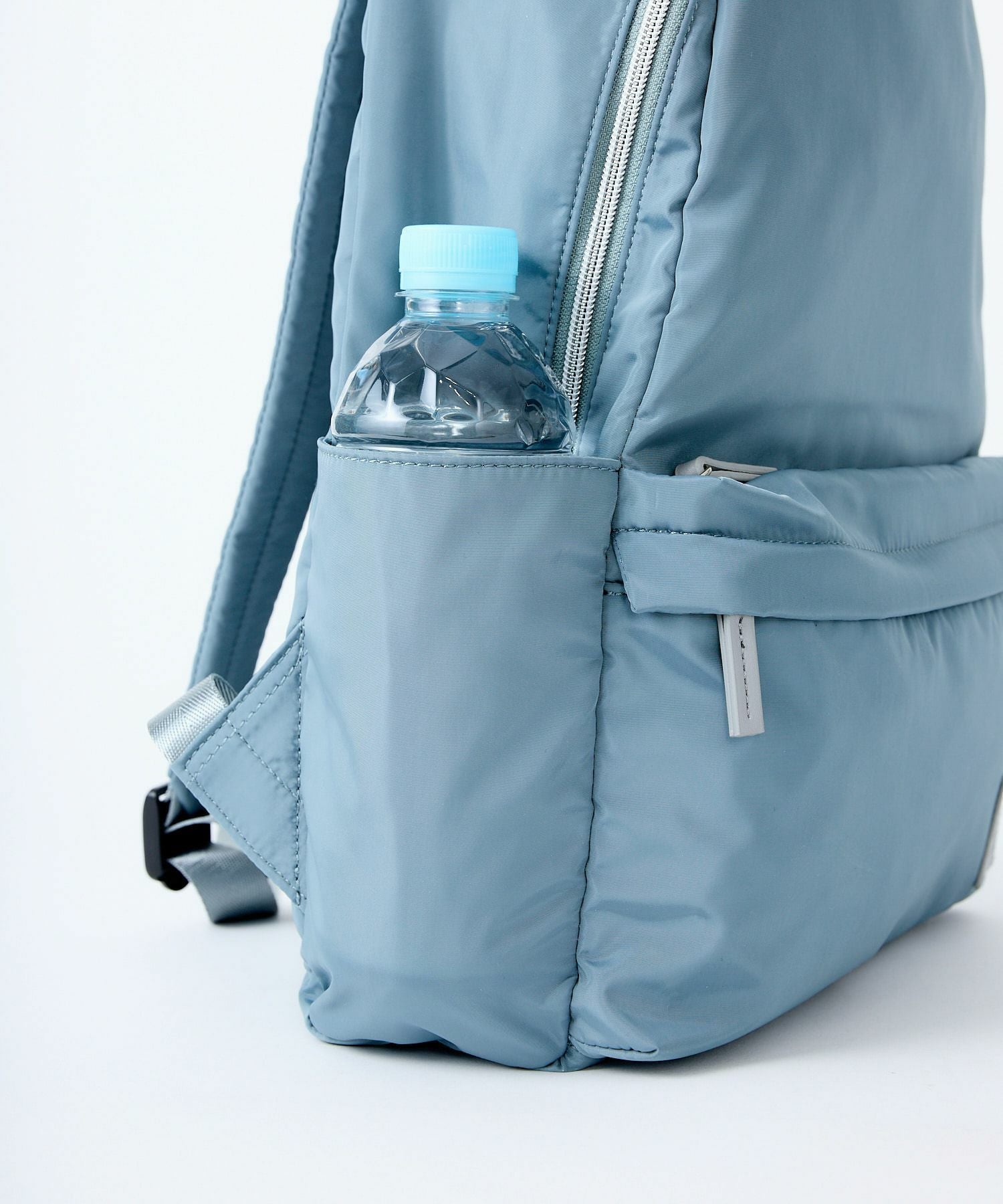 Legato Largo リュック バックパック 撥水 多収納 10ﾎﾟｹ A4 シルキー LI-V0083