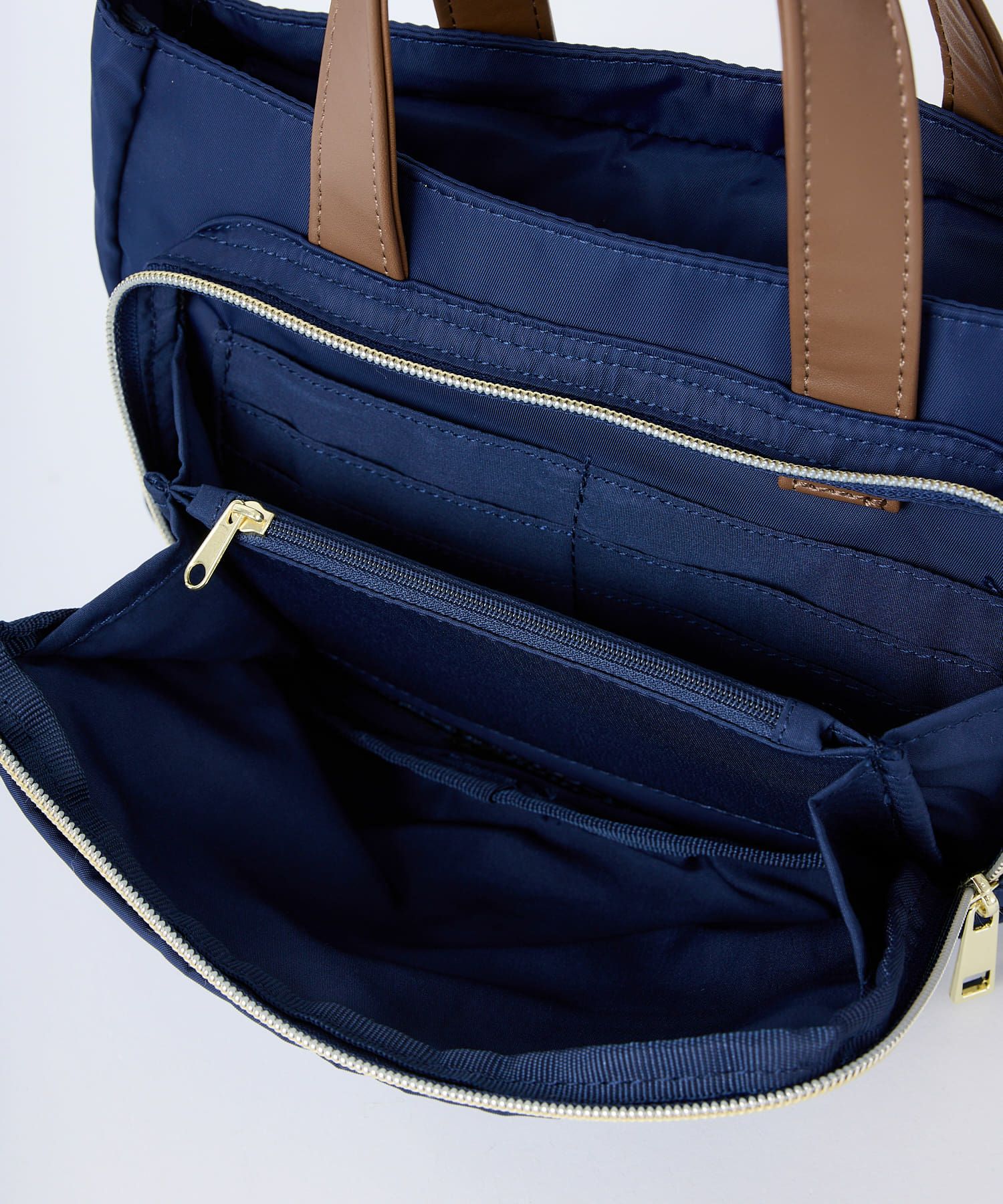 Legato Largo ショルダーバッグ 撥水 2WAY 財布機能 A5 撥水ツイルナイロン LT-E1542