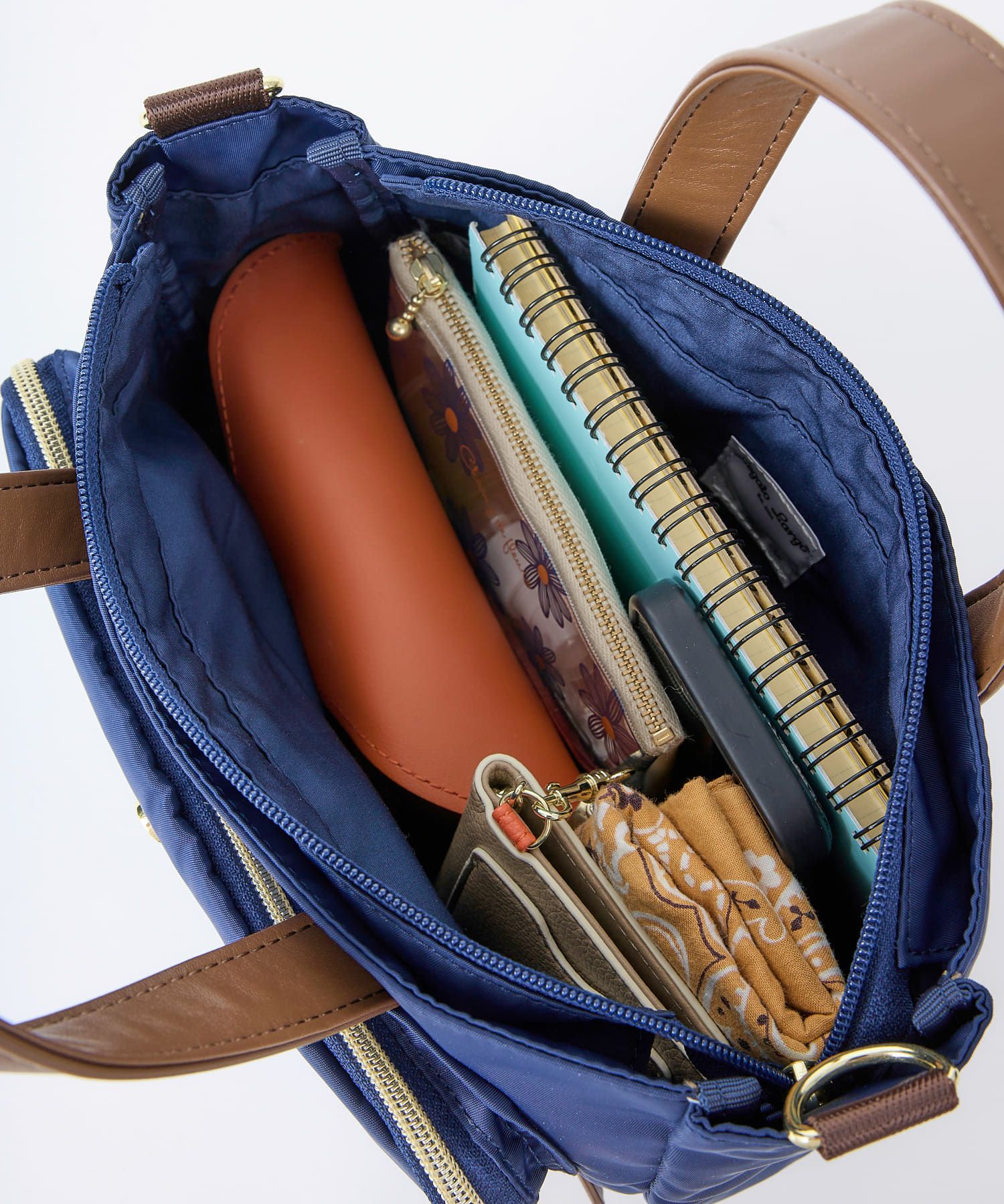 Legato Largo ショルダーバッグ 撥水 2WAY 財布機能 A5 撥水ツイルナイロン LT-E1542