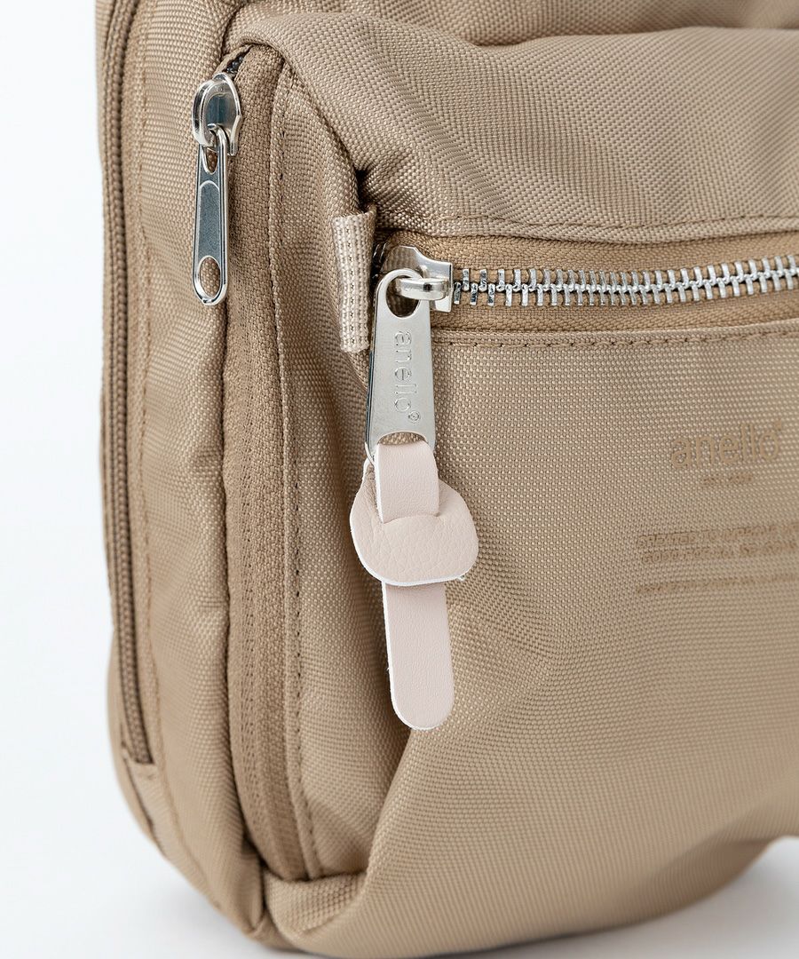 anello ショルダーバッグ 多収納 mini THREE ATH3236